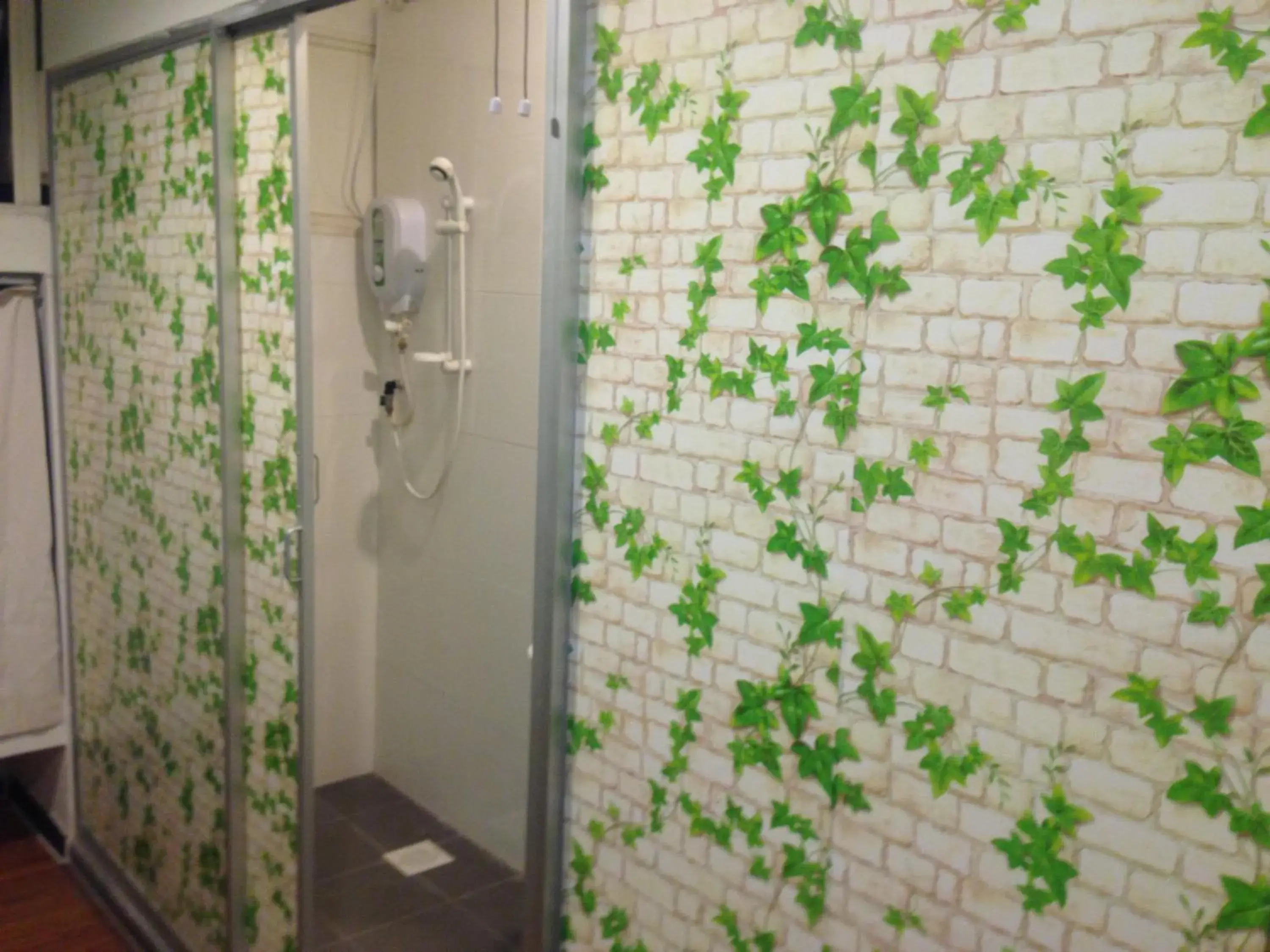 Bathroom in Woodpecker Lodge