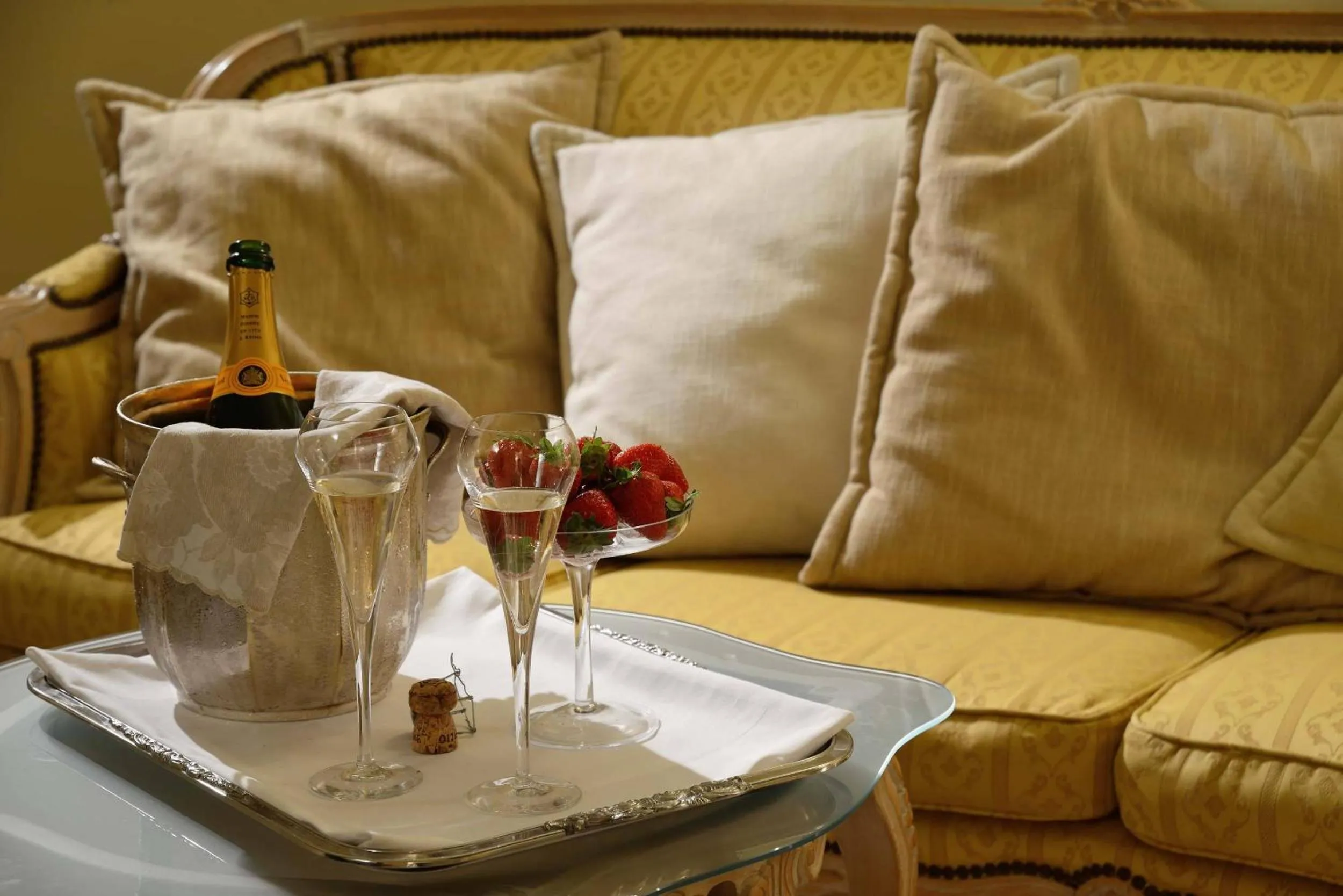 Food and drinks in Colonna Palace Hotel