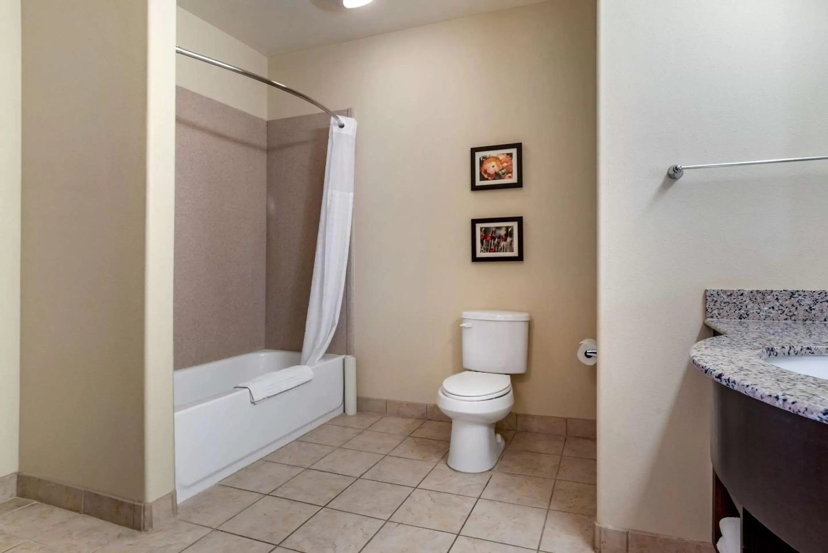 Photo of the whole room, Bathroom in Comfort Inn & Suites Scott - West Lafayette