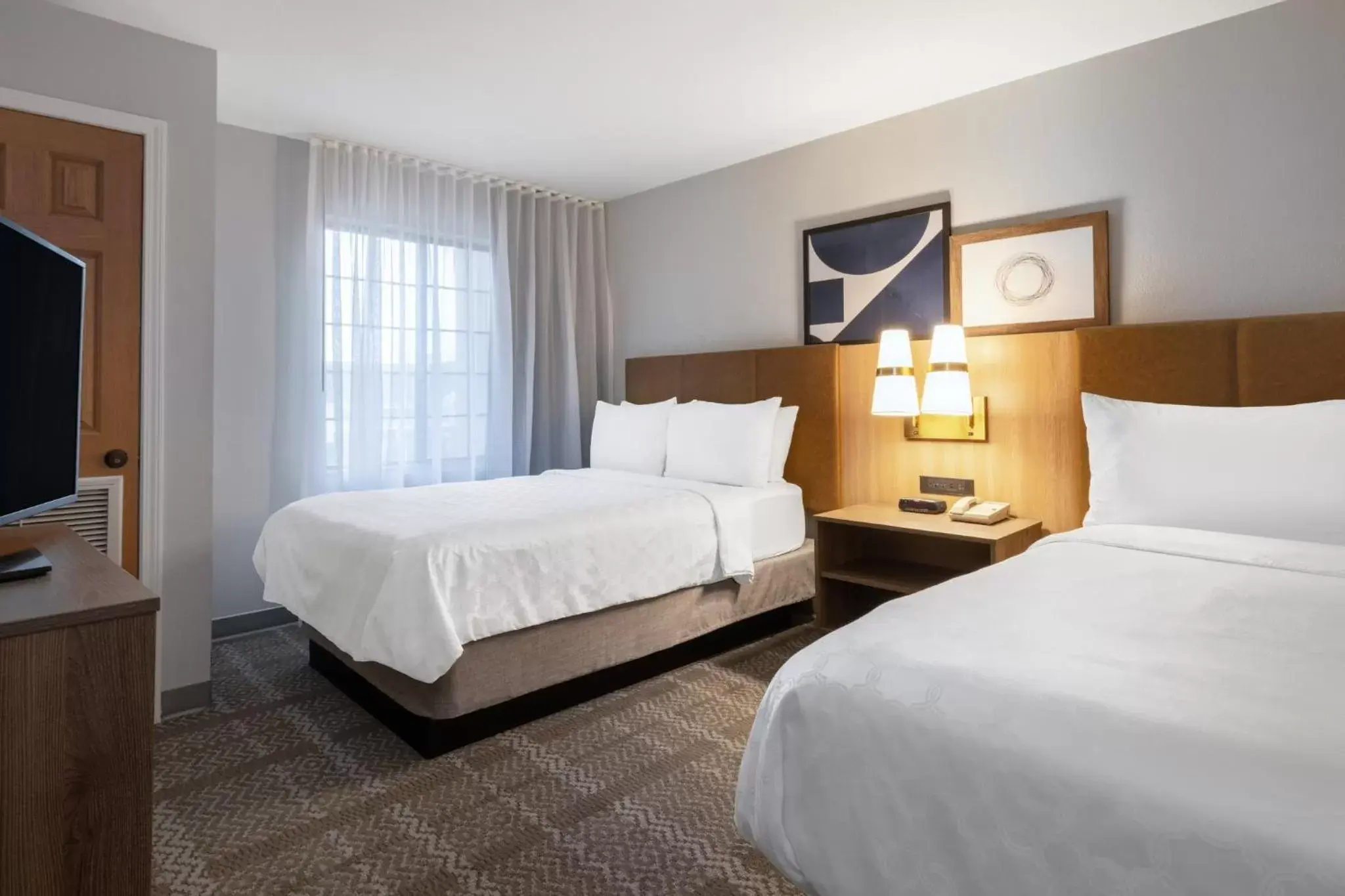 Photo of the whole room, Bed in Staybridge Suites Columbus-Dublin, an IHG Hotel