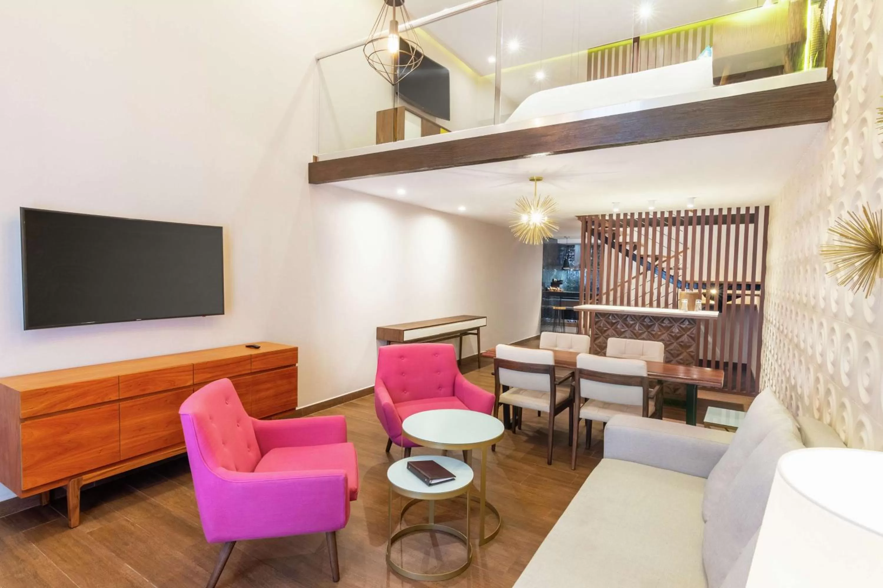 Bedroom in The Fives Downtown Hotel & Residences, Curio Collection by Hilton