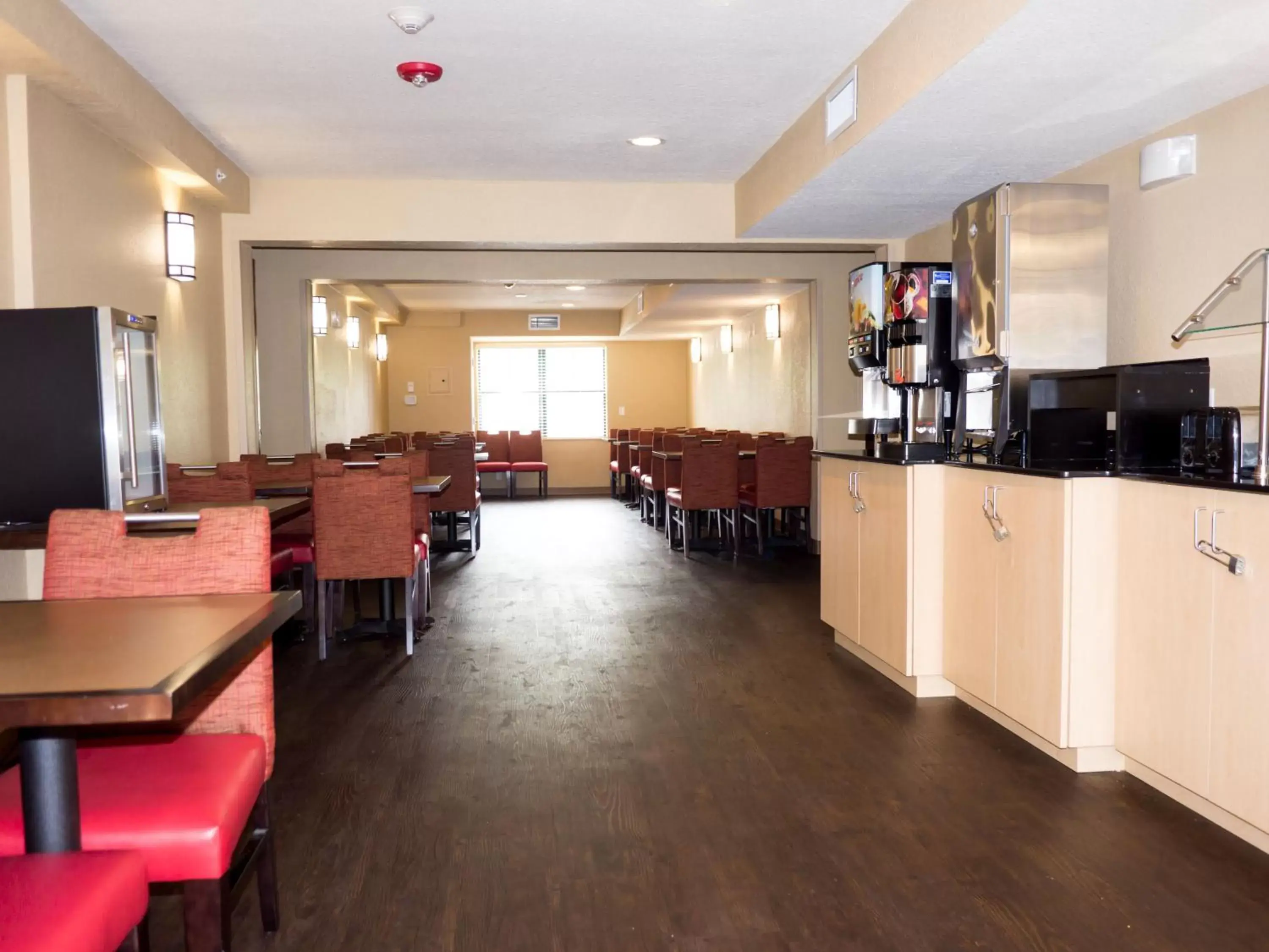 Food and drinks in Extended Stay America Select Suites - Orlando - Conven Ctr - Sports Complex Food and drinks in Extended Stay America Select Suites - Orlando - Conven Ctr - Sports Complex