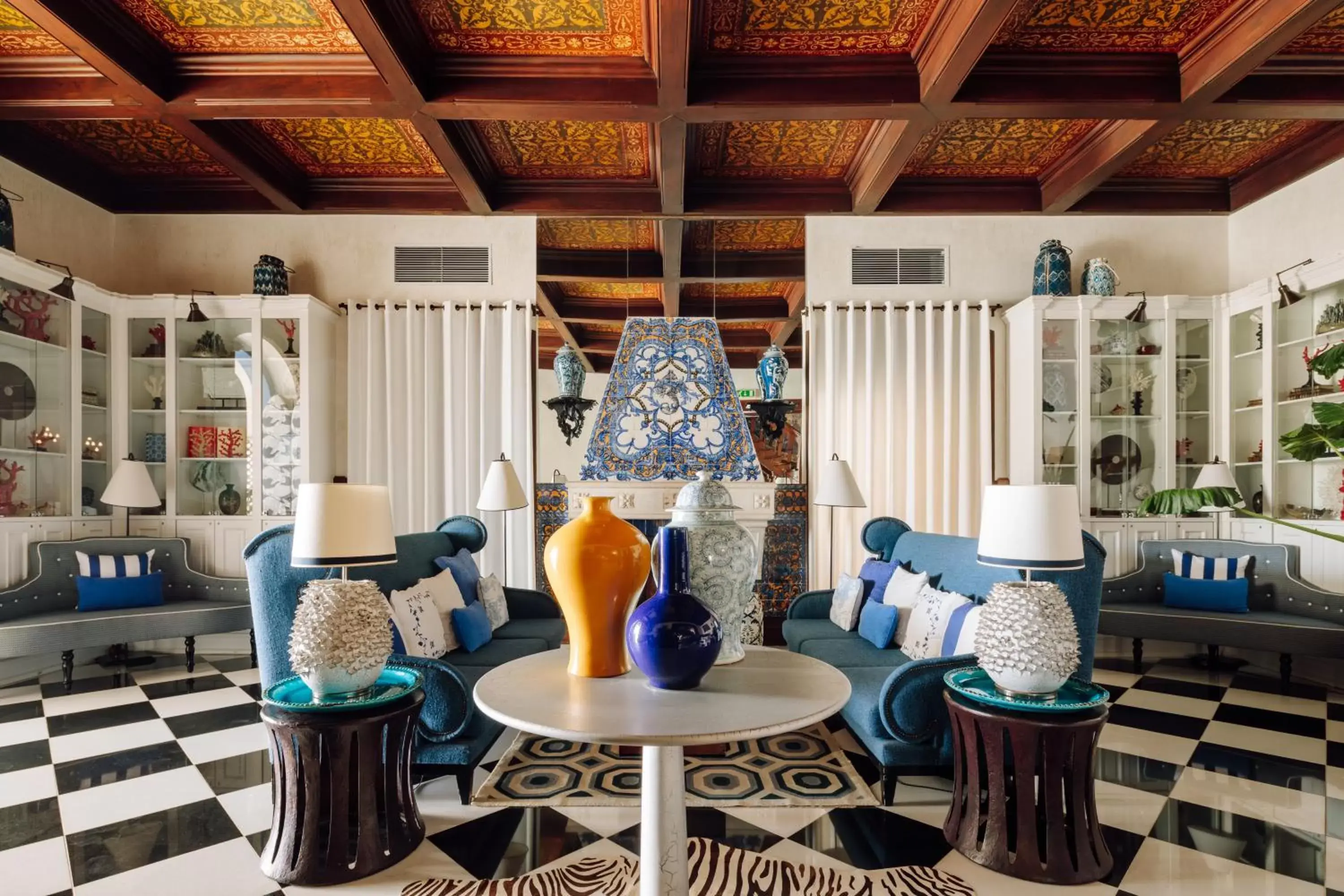 Lounge or bar in Bela Vista Hotel & Spa - Relais & Chateaux Lounge or bar in Bela Vista Hotel & Spa - Relais & Chateaux