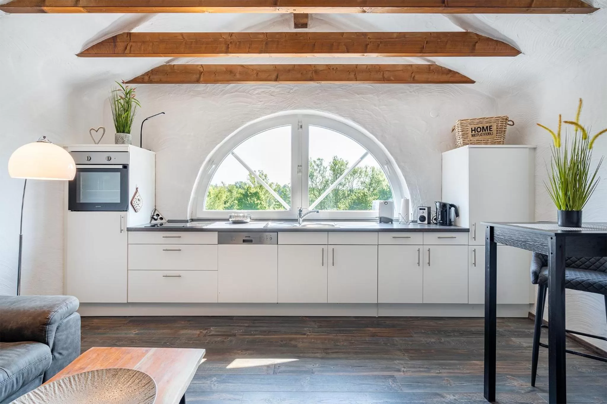 Kitchen or kitchenette in Villa Moorstern am Badesee Tannenhausen