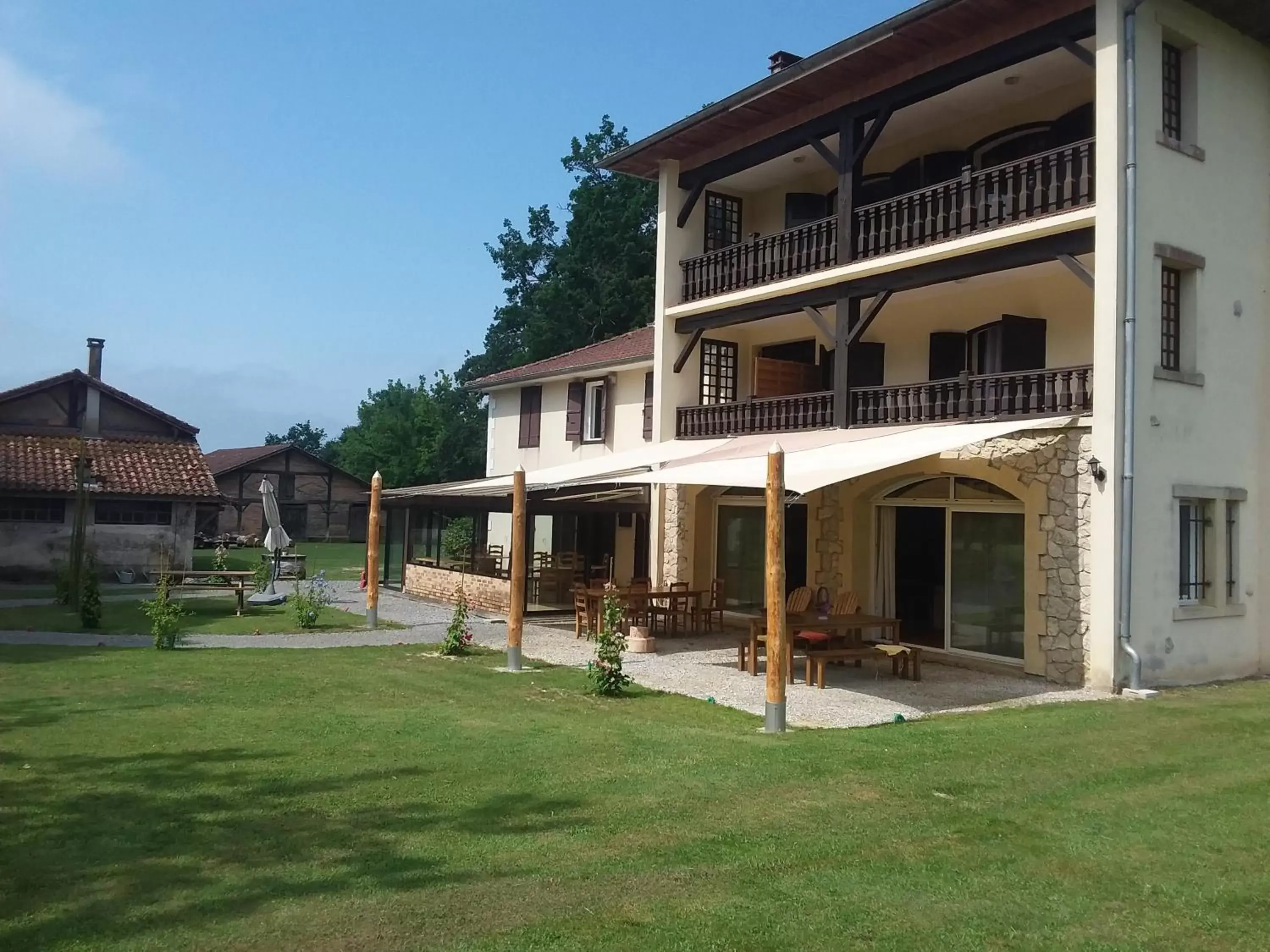 Property Building in maison d'hôtes labastide