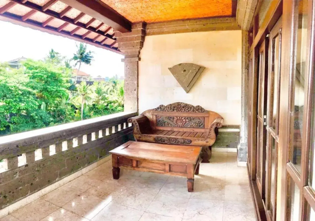 Balcony/Terrace, Seating Area in Pande Permai Bungalows