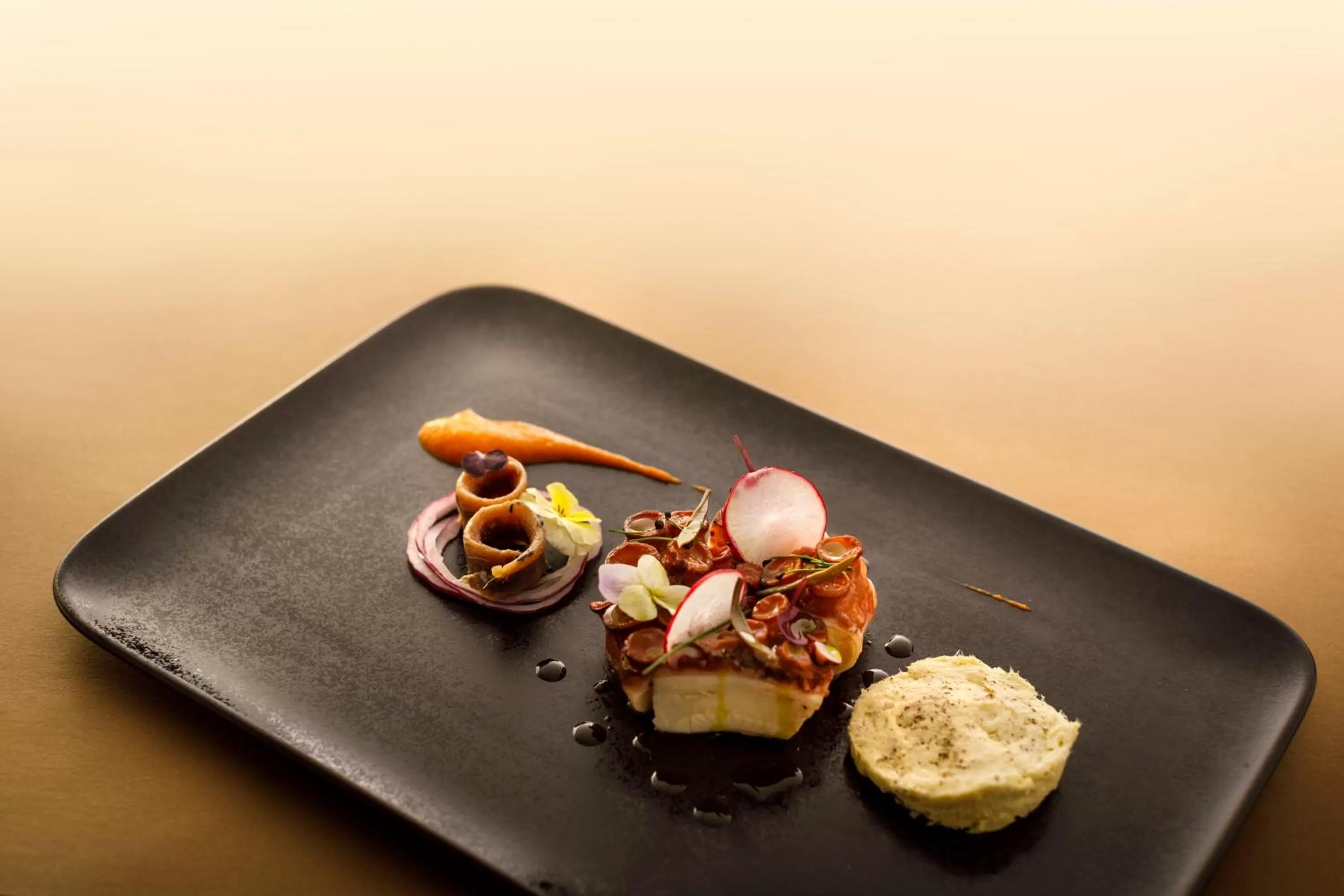 Food in Boutique & Design Hotel Navis - Small Luxury Hotels of the World