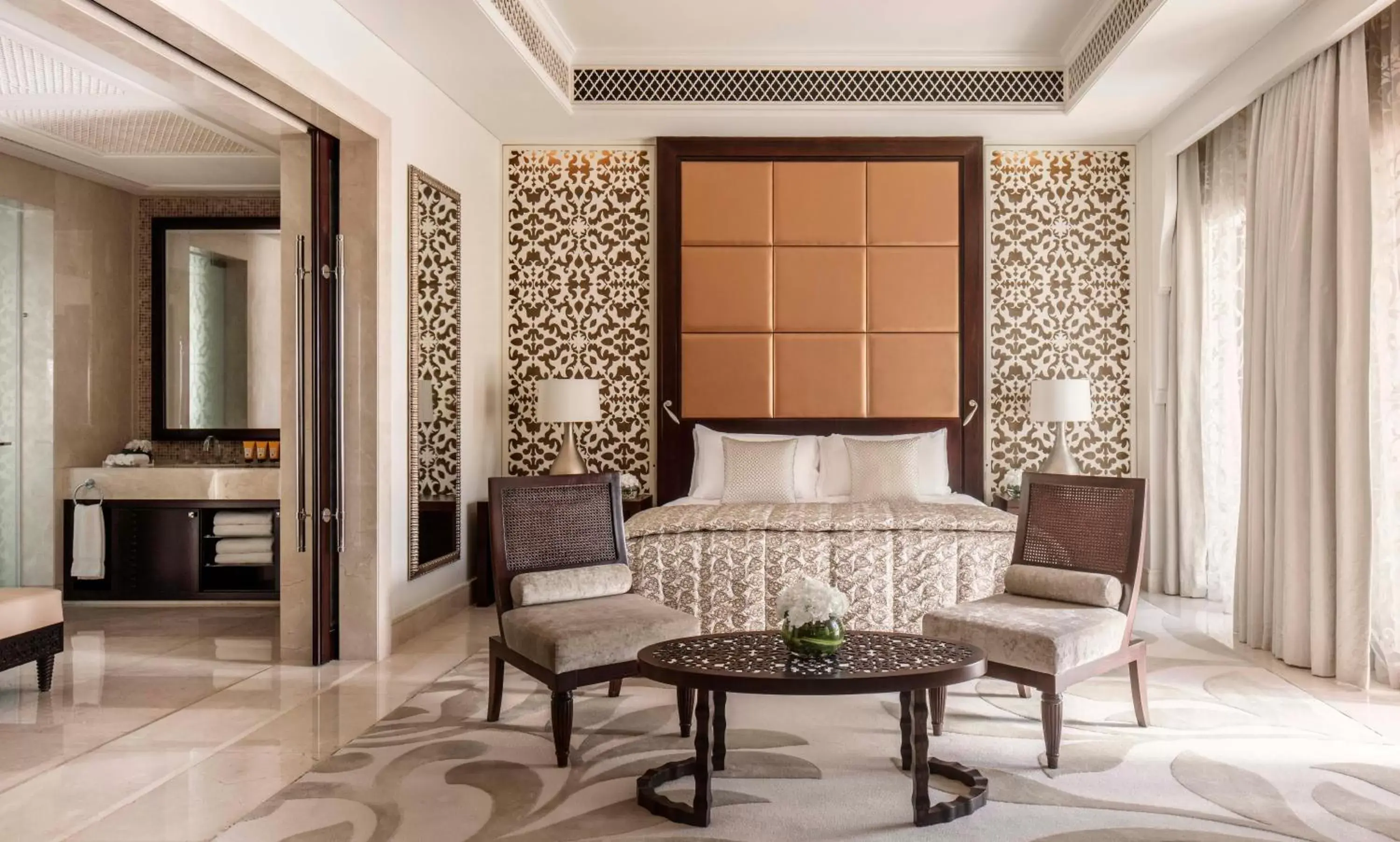 Bed, Seating Area in One&Only The Palm Dubai