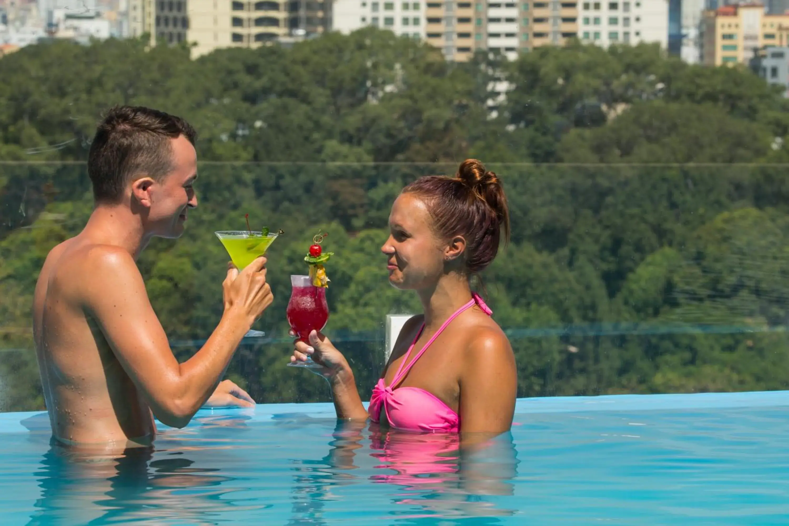 Swimming Pool in Central Palace Hotel