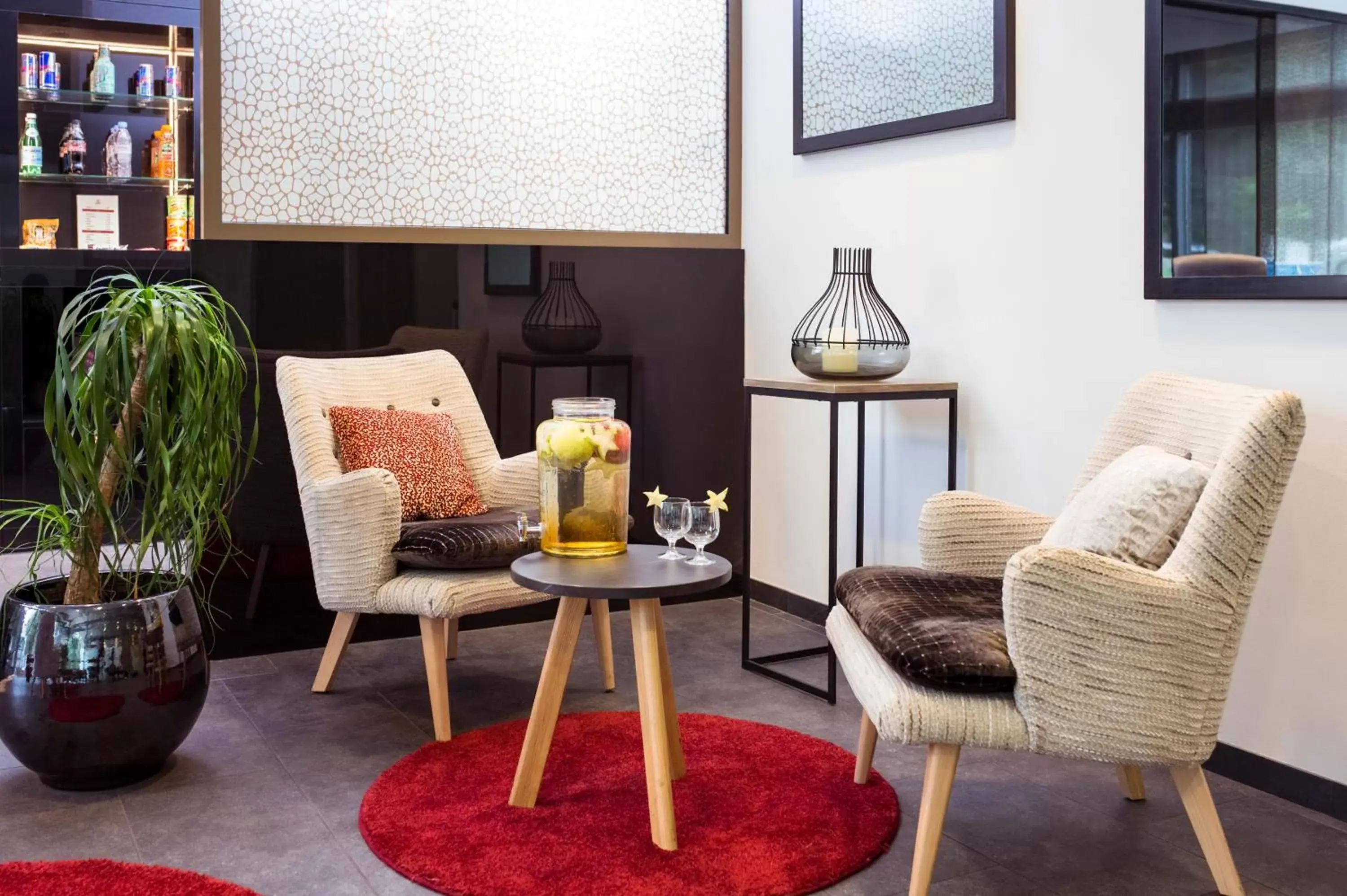 Lobby or reception, Seating Area in Aparthotel Adagio Genève Mont-Blanc