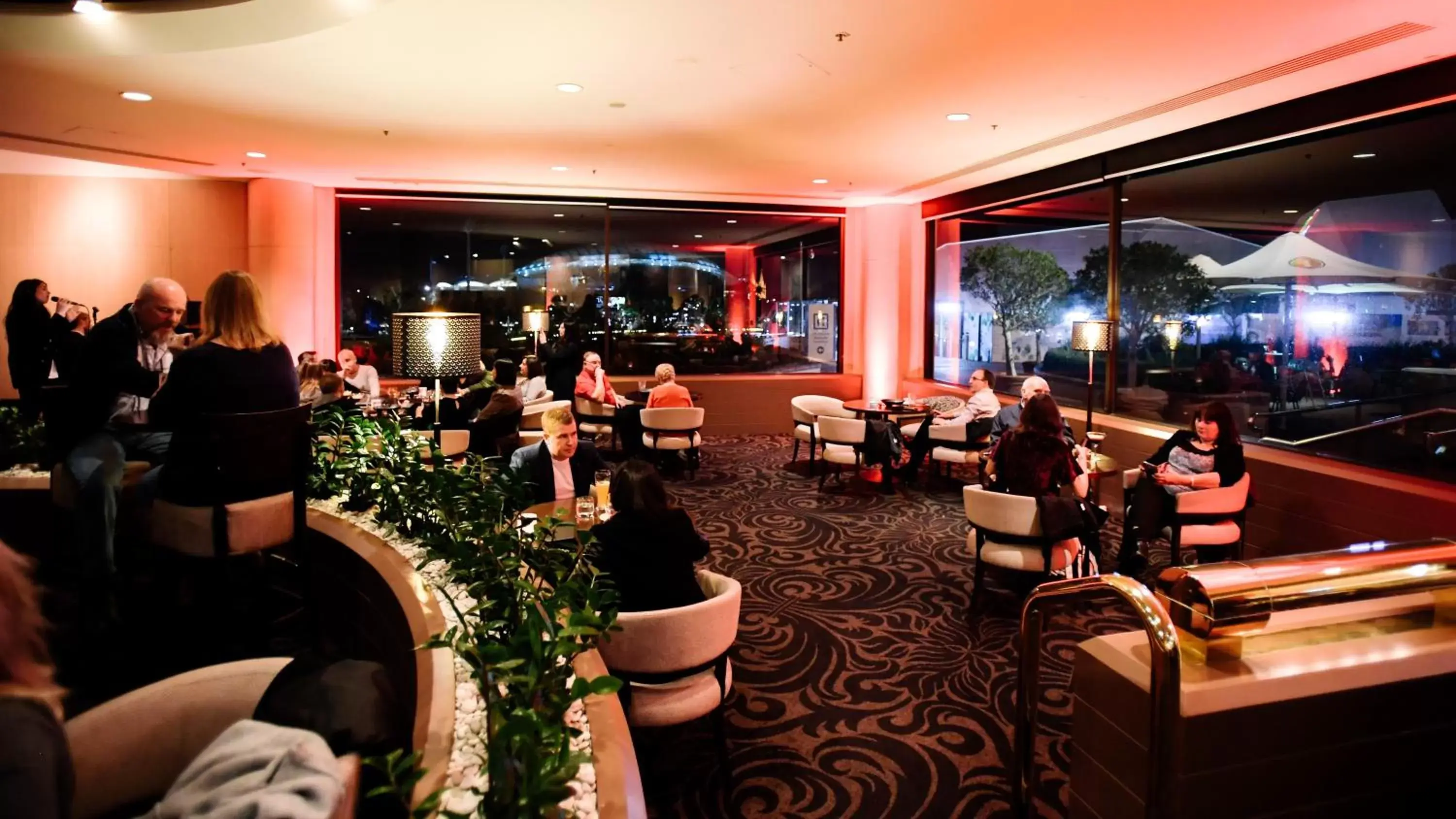 Lounge or bar in InterContinental Adelaide, an IHG Hotel