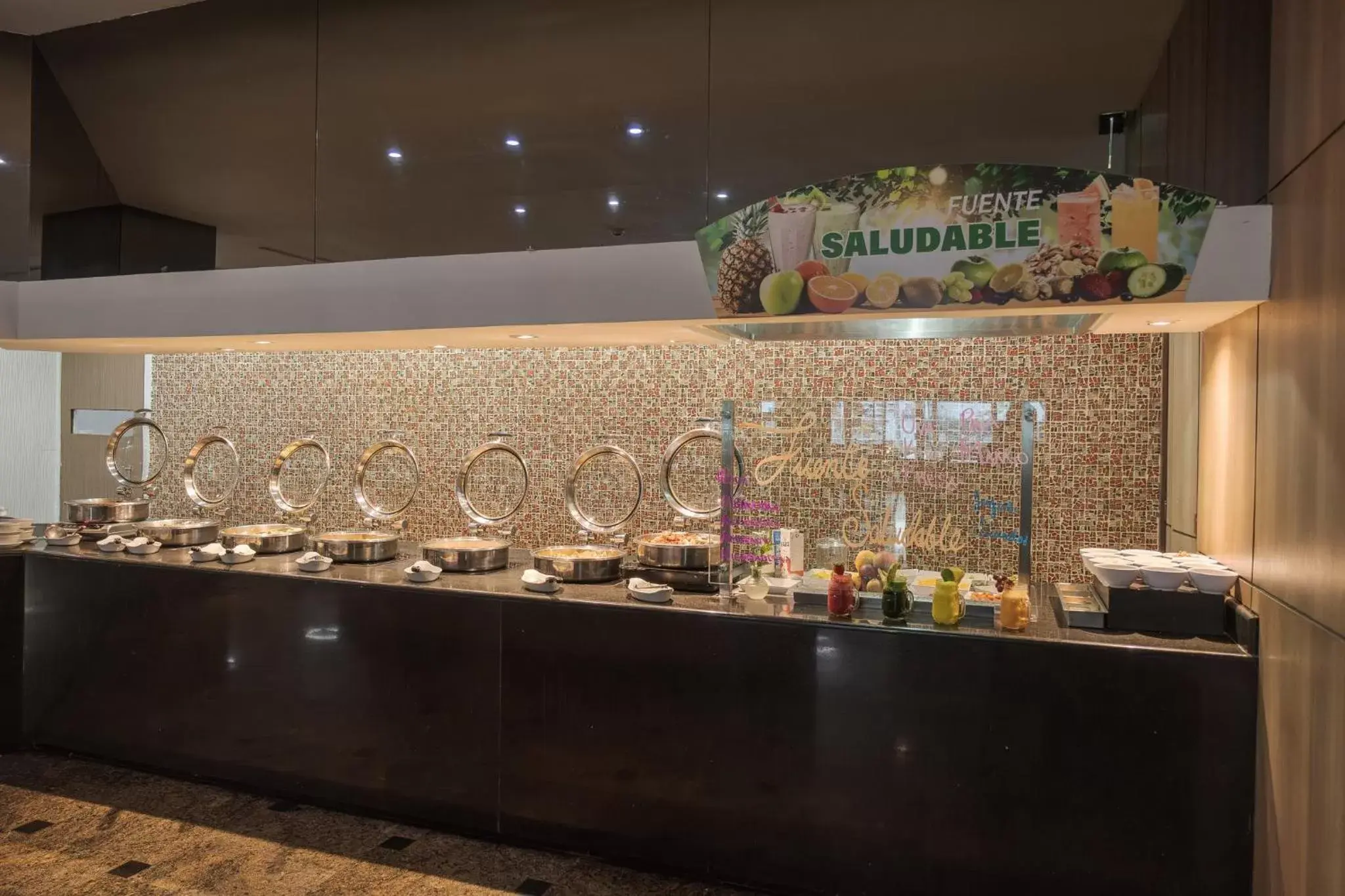 Breakfast in Holiday Inn Guadalajara Select by IHG Breakfast in Holiday Inn Guadalajara Select by IHG