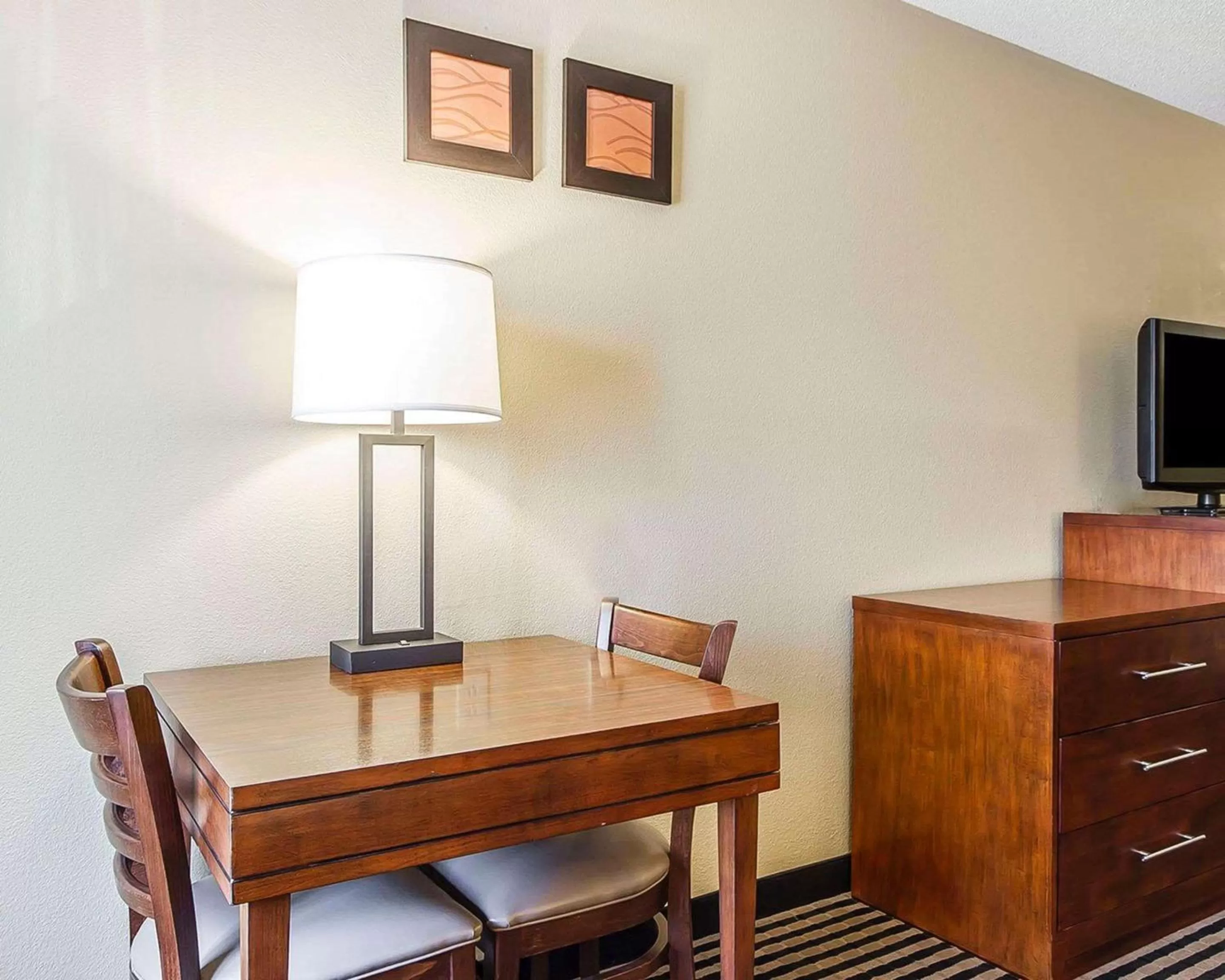 Photo of the whole room in Comfort Inn Owatonna near Medical Center