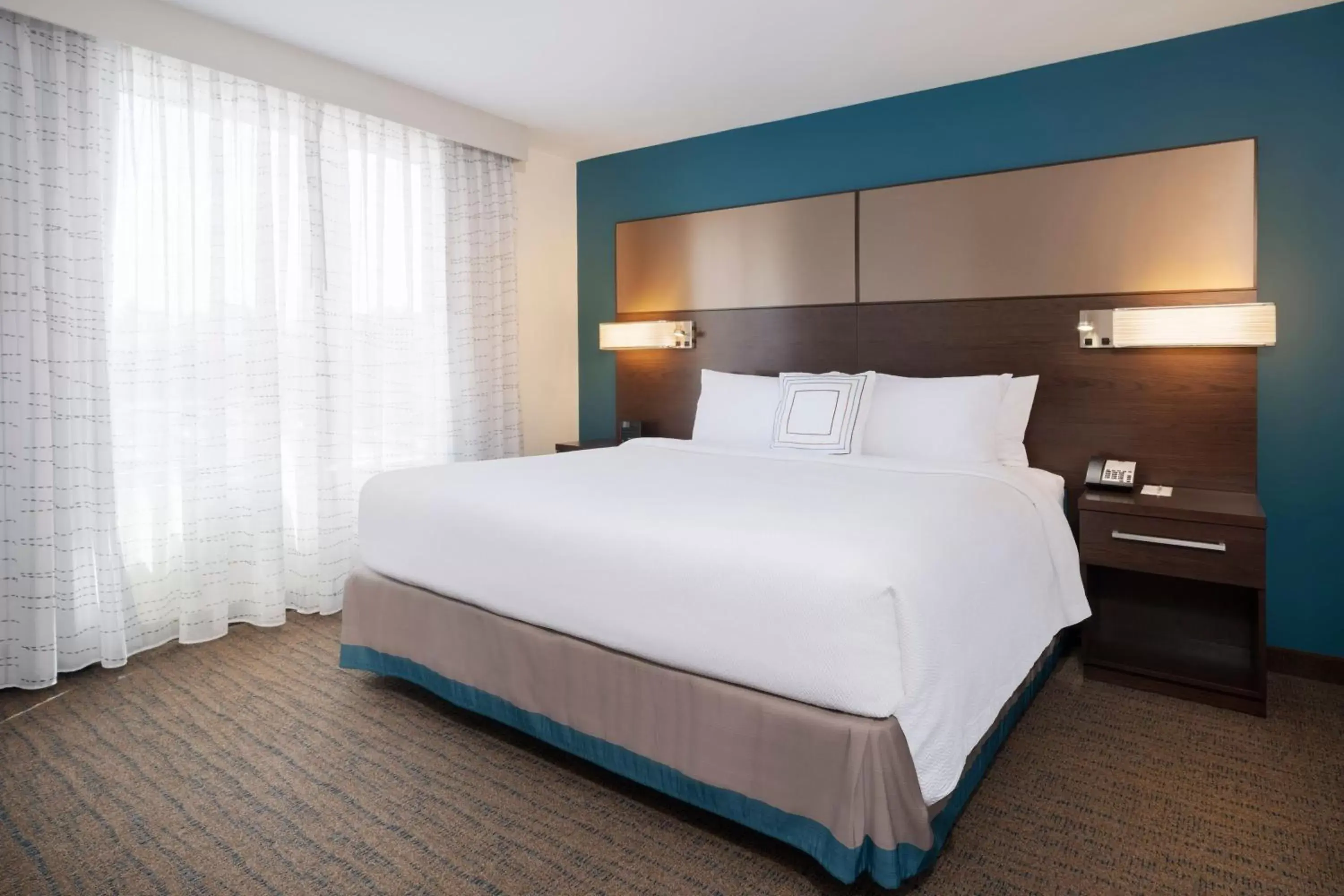 Bedroom, Bed in Residence Inn by Marriott Boston Bridgewater