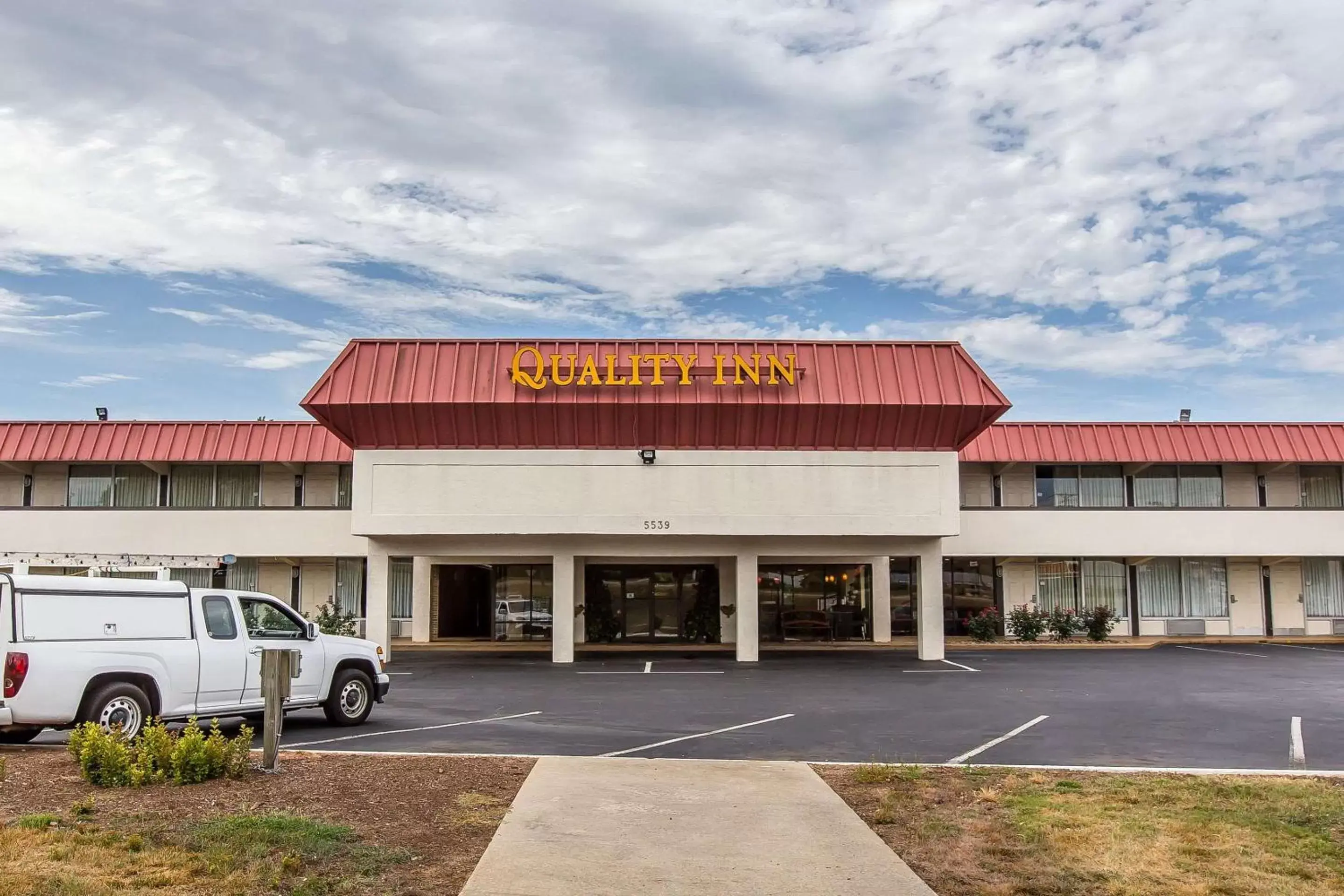 Property building in Quality Inn Easley