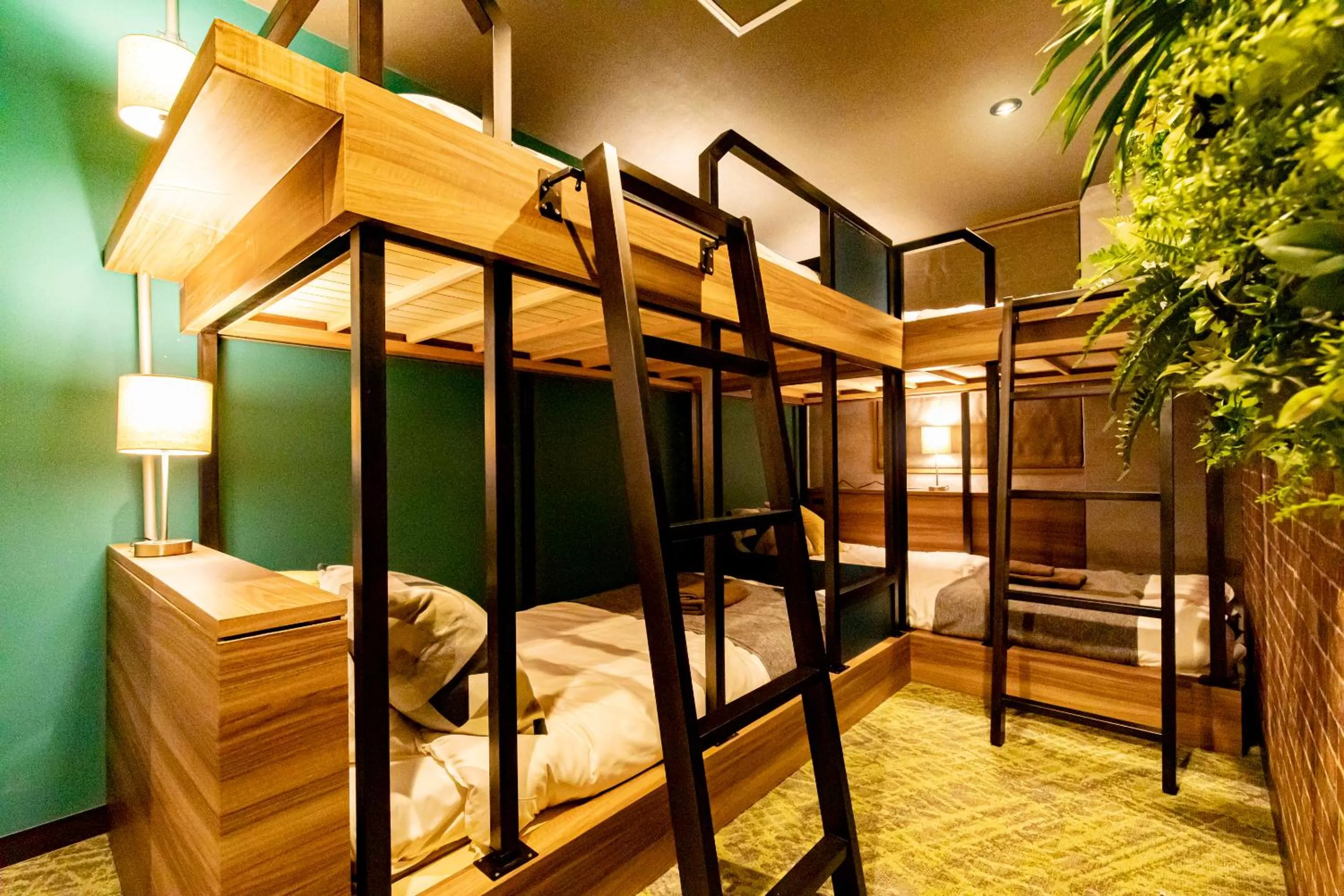 Bed in UNDER RAILWAY HOTEL AKIHABARA