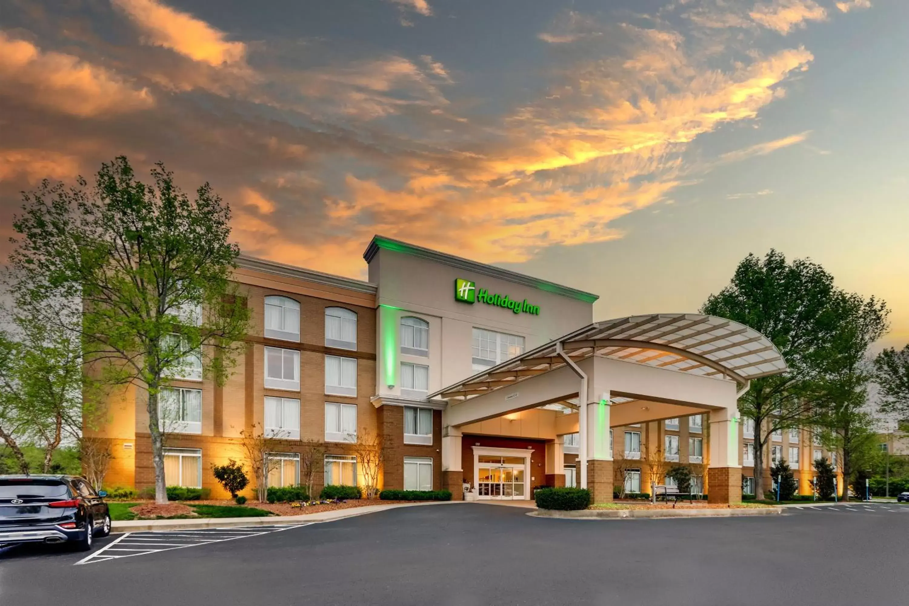 Property Building in Holiday Inn Franklin - Cool Springs, an IHG Hotel