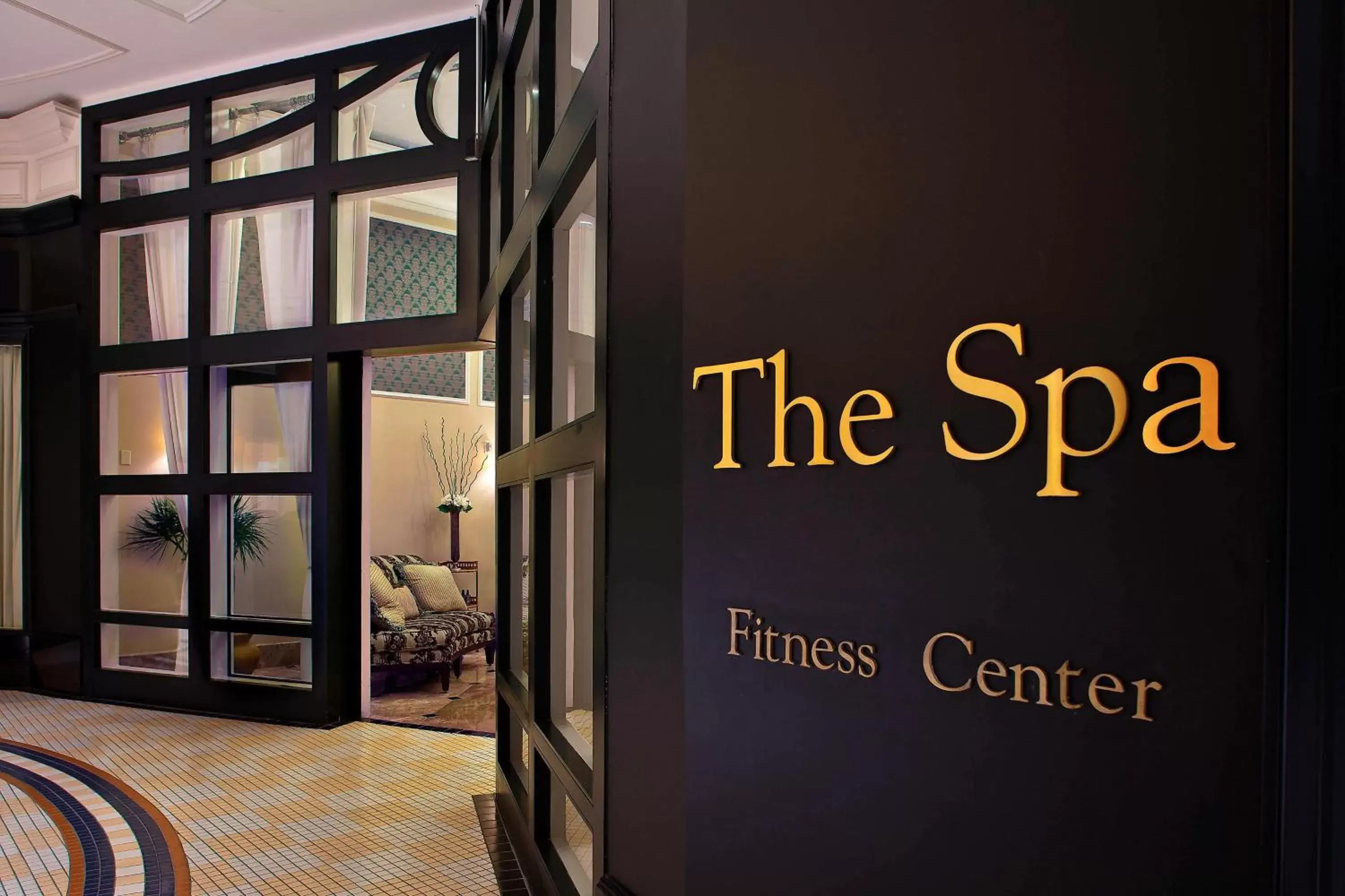 Spa and wellness centre/facilities in Courtyard by Marriott New Orleans French Quarter/Iberville