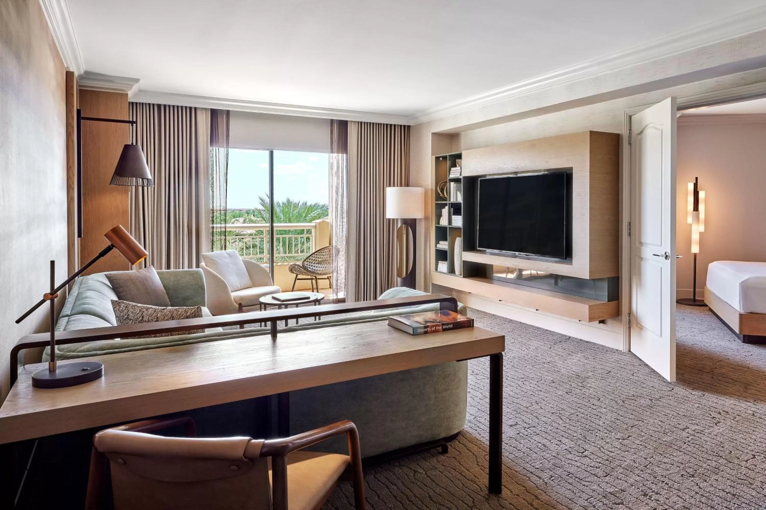 Living room, Bed in JW Marriott Phoenix Desert Ridge Resort & Spa