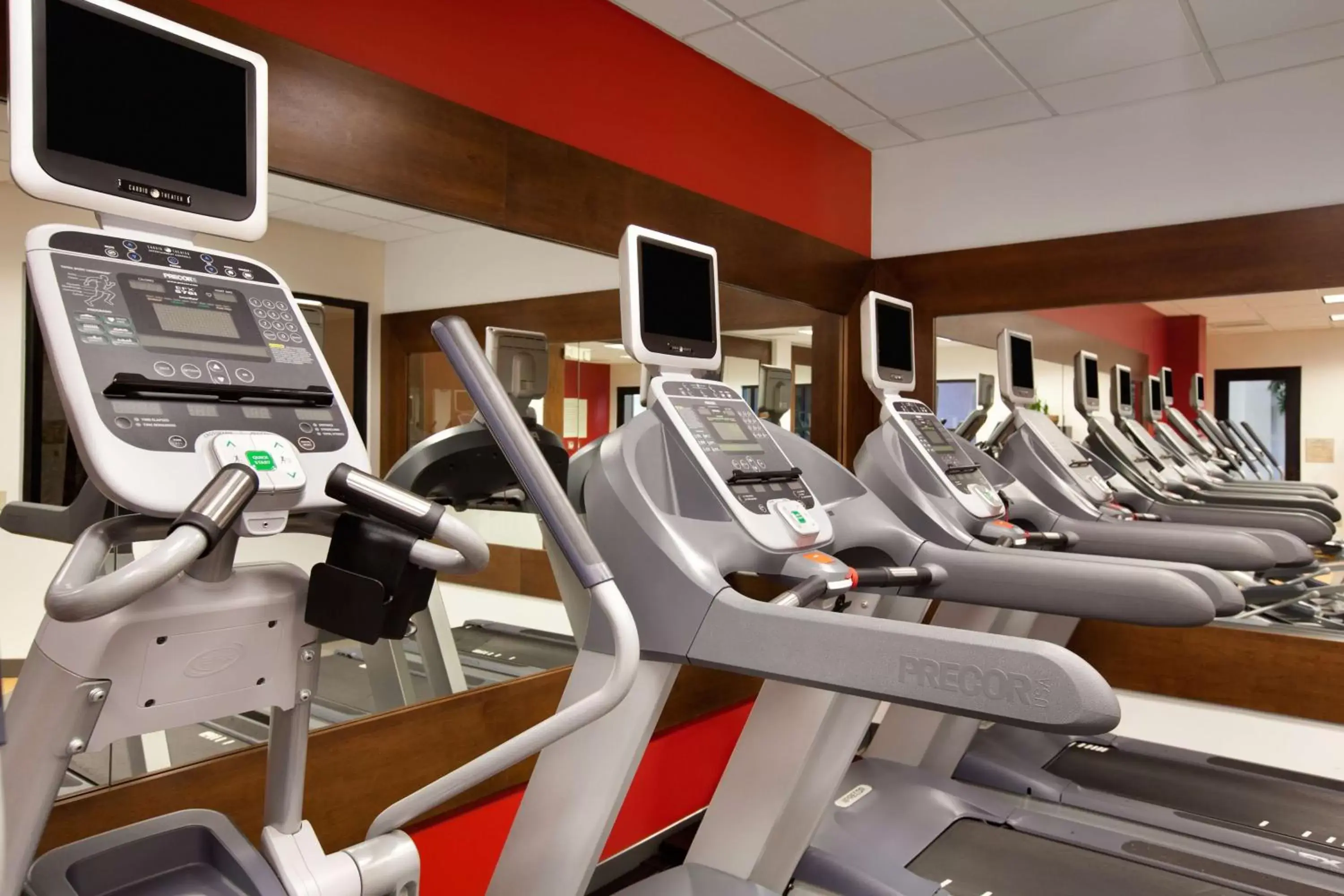 Fitness centre/facilities, Fitness Center/Facilities in Embassy Suites La Quinta Hotel & Spa