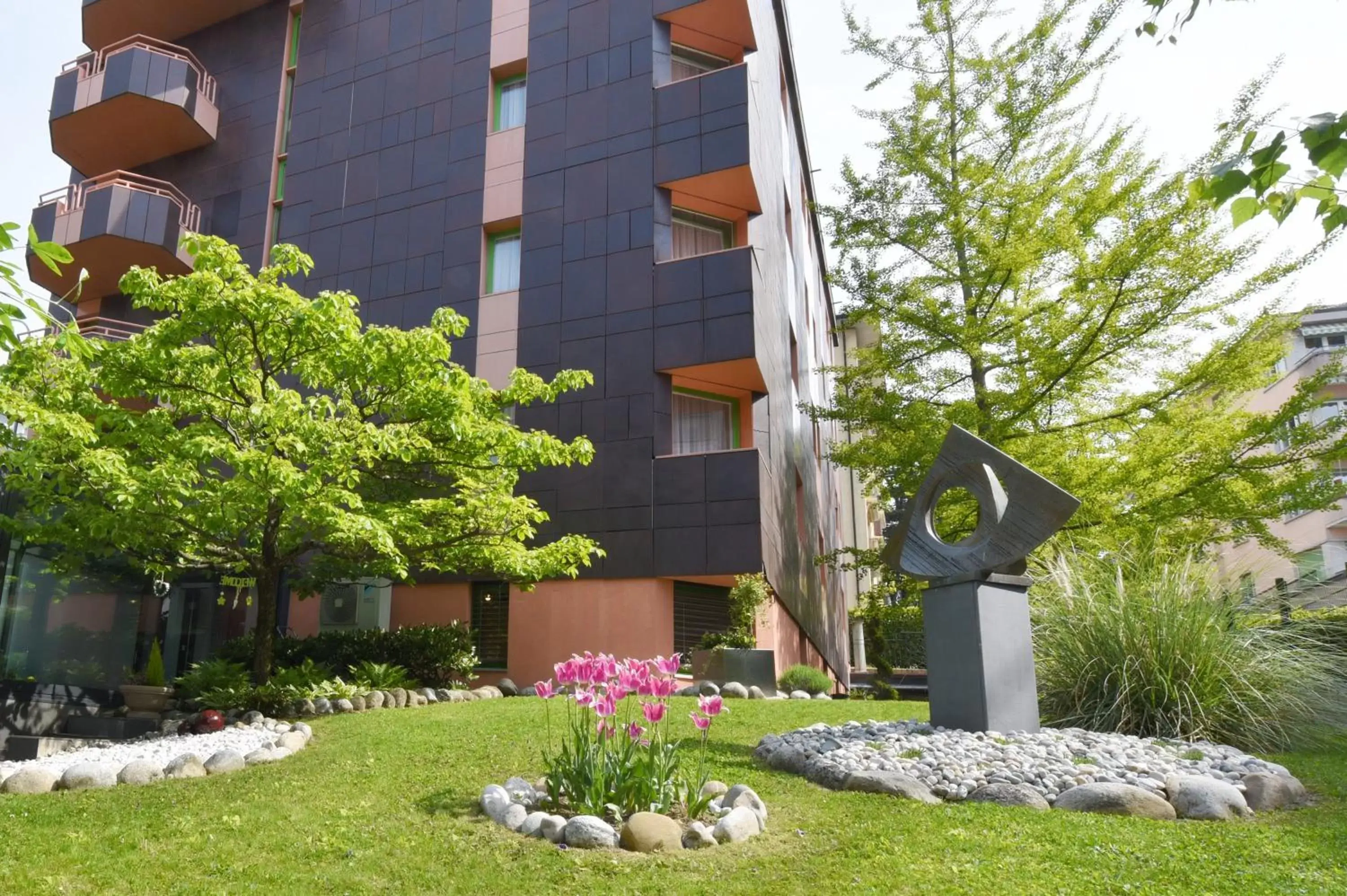Property building in Tulip Inn Beaulieu Lausanne Property building in Tulip Inn Beaulieu Lausanne