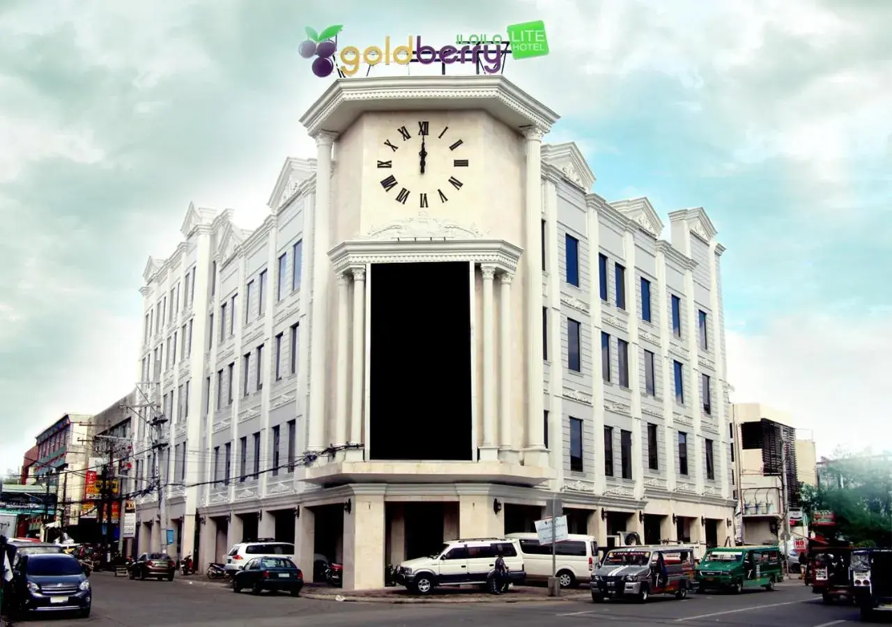 Property building in Goldberry Lite Hotel