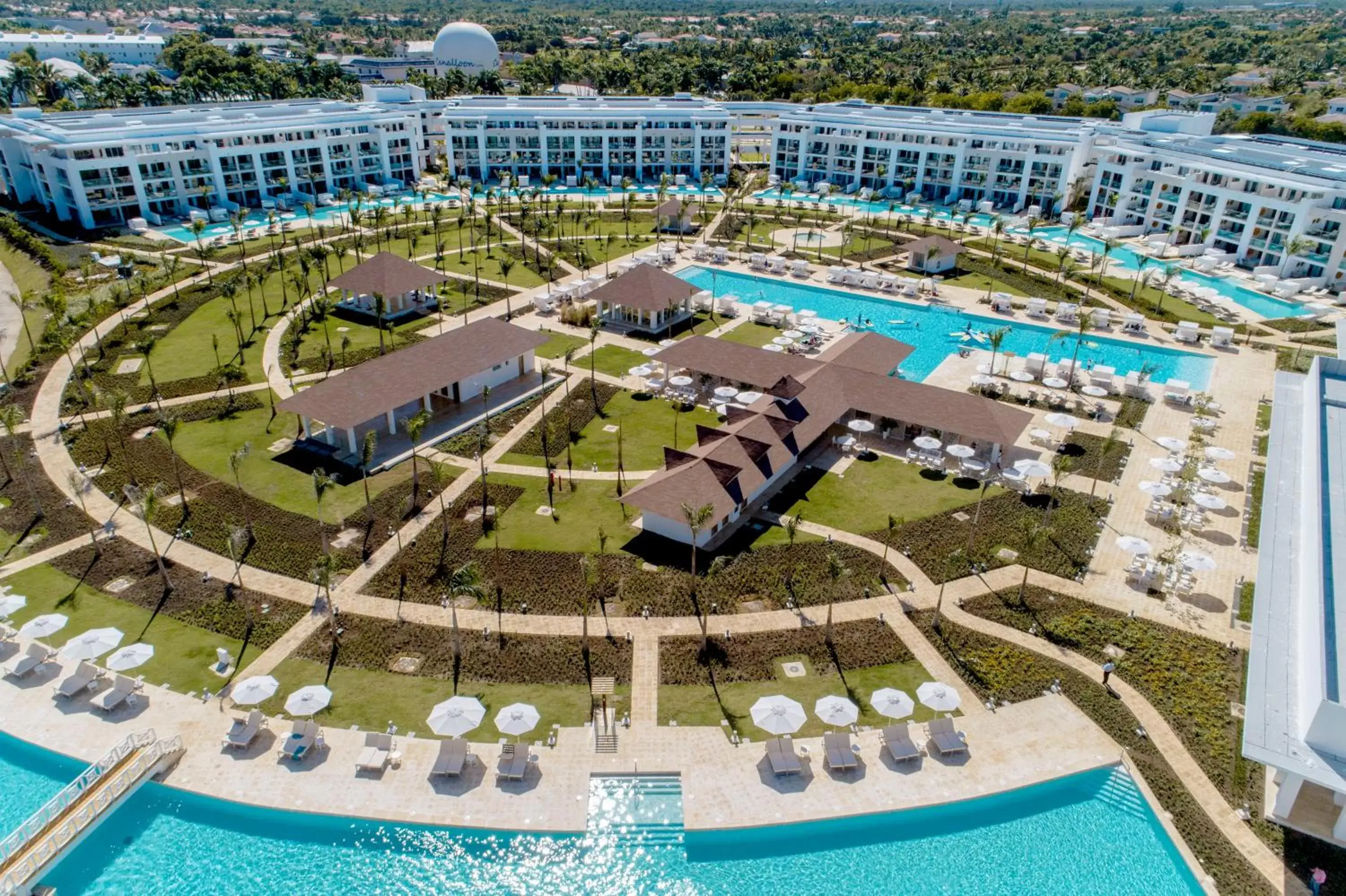 Property building, Bird's-eye View in Falcon's Resort by Melia, All Suites - Punta Cana - Katmandu Park Included