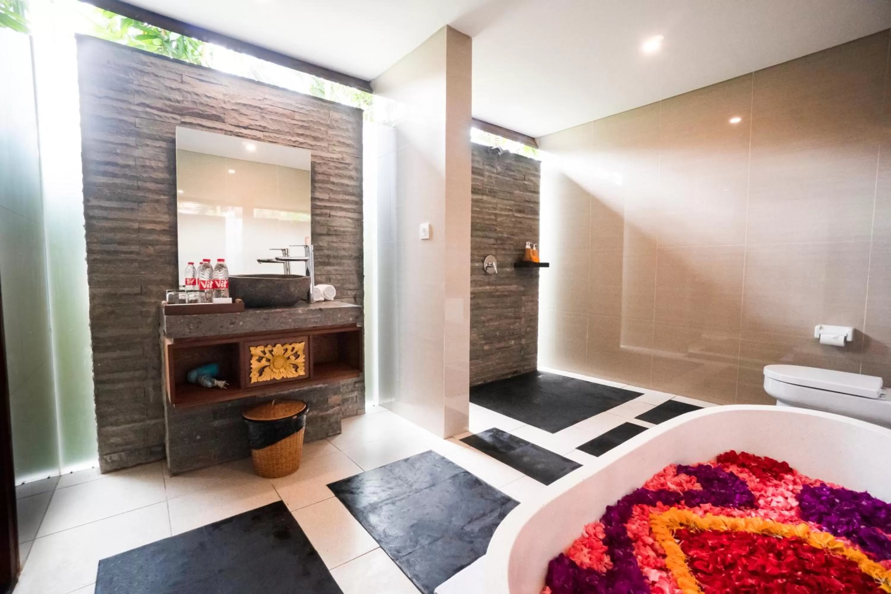 Bathroom, Bed in Alam Wayang Ubud - CHSE Certified