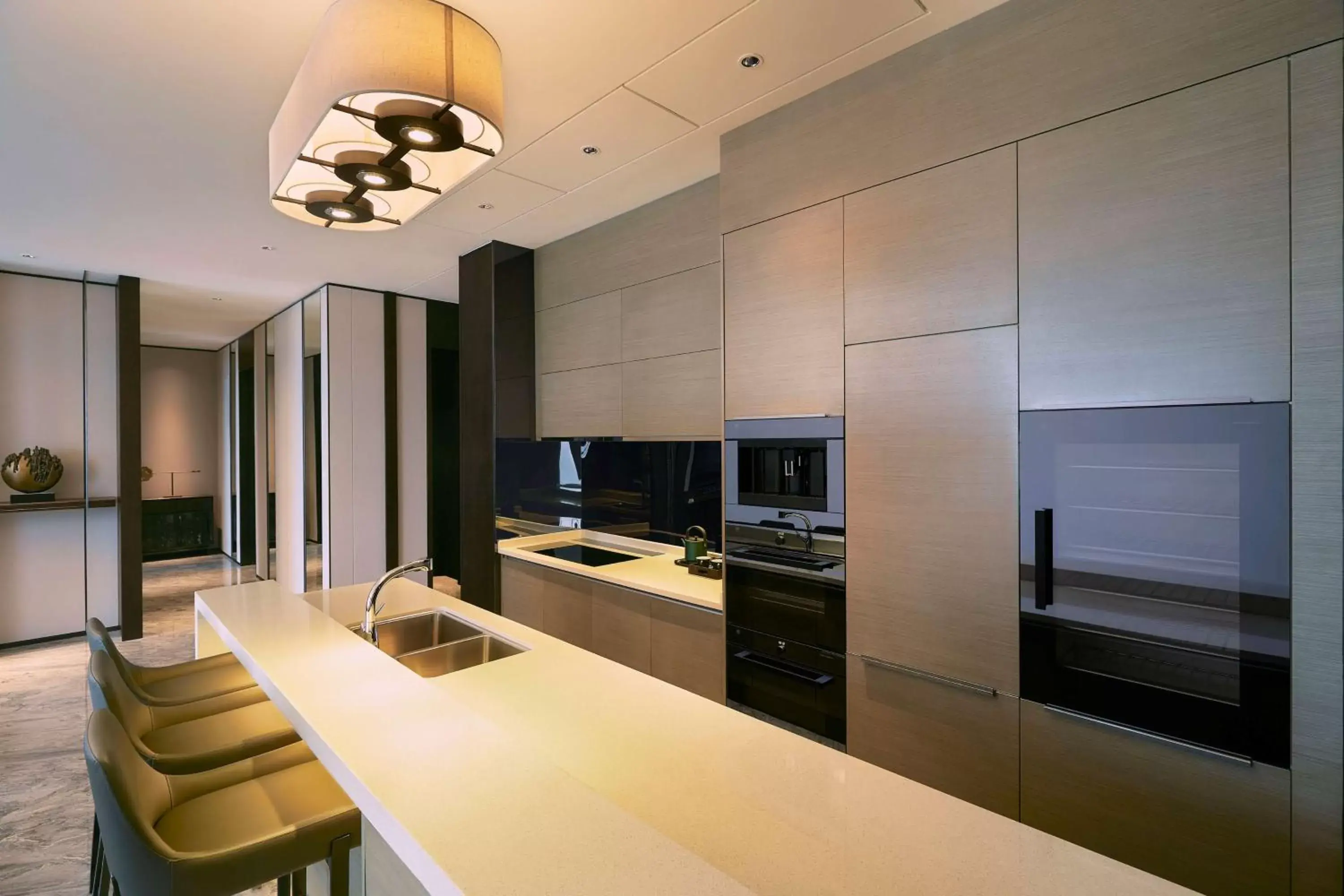 Photo of the whole room, Kitchen/Kitchenette in Kempinski Residences Guangzhou