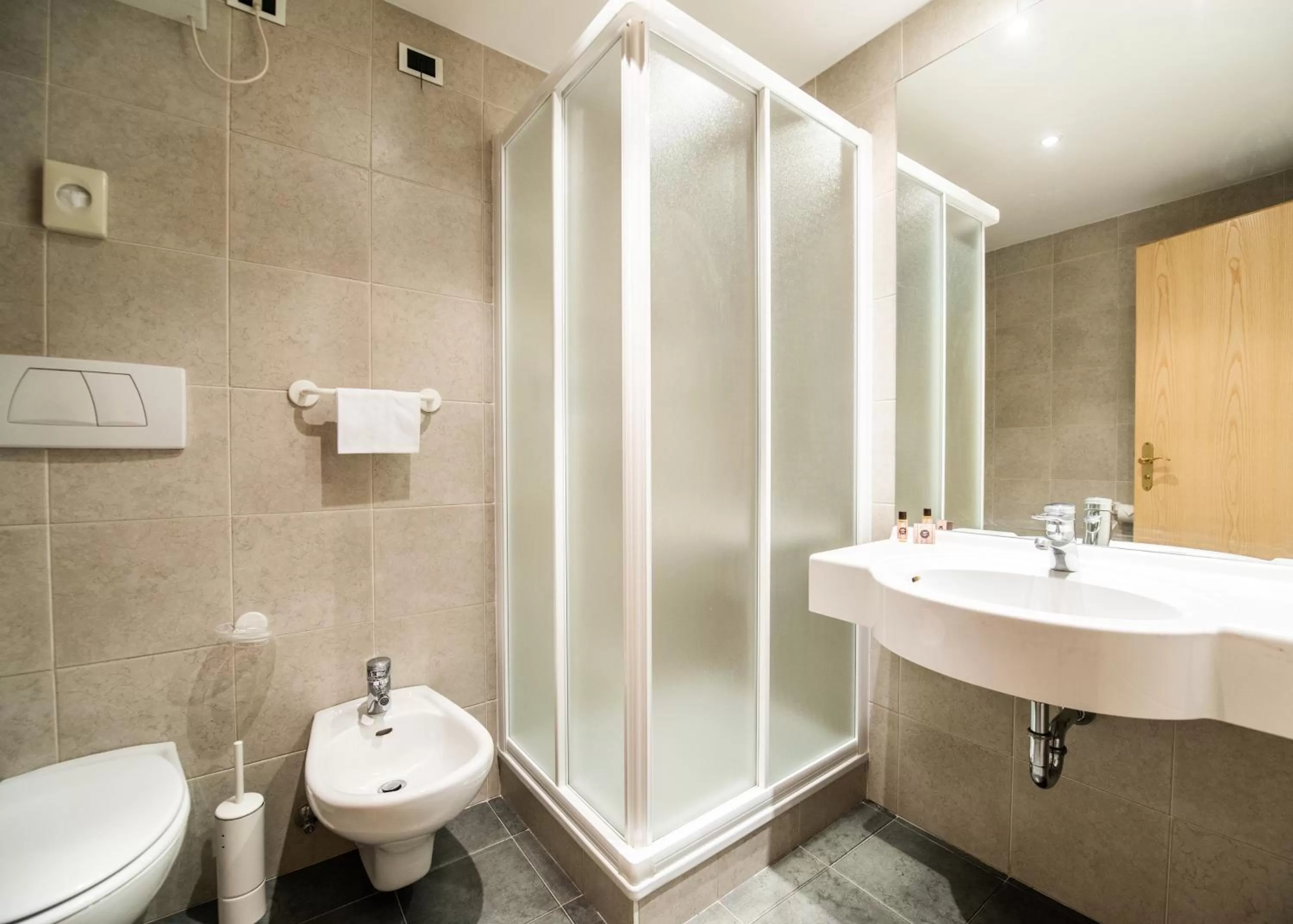 Studio (3 Adults) in Residence Antares