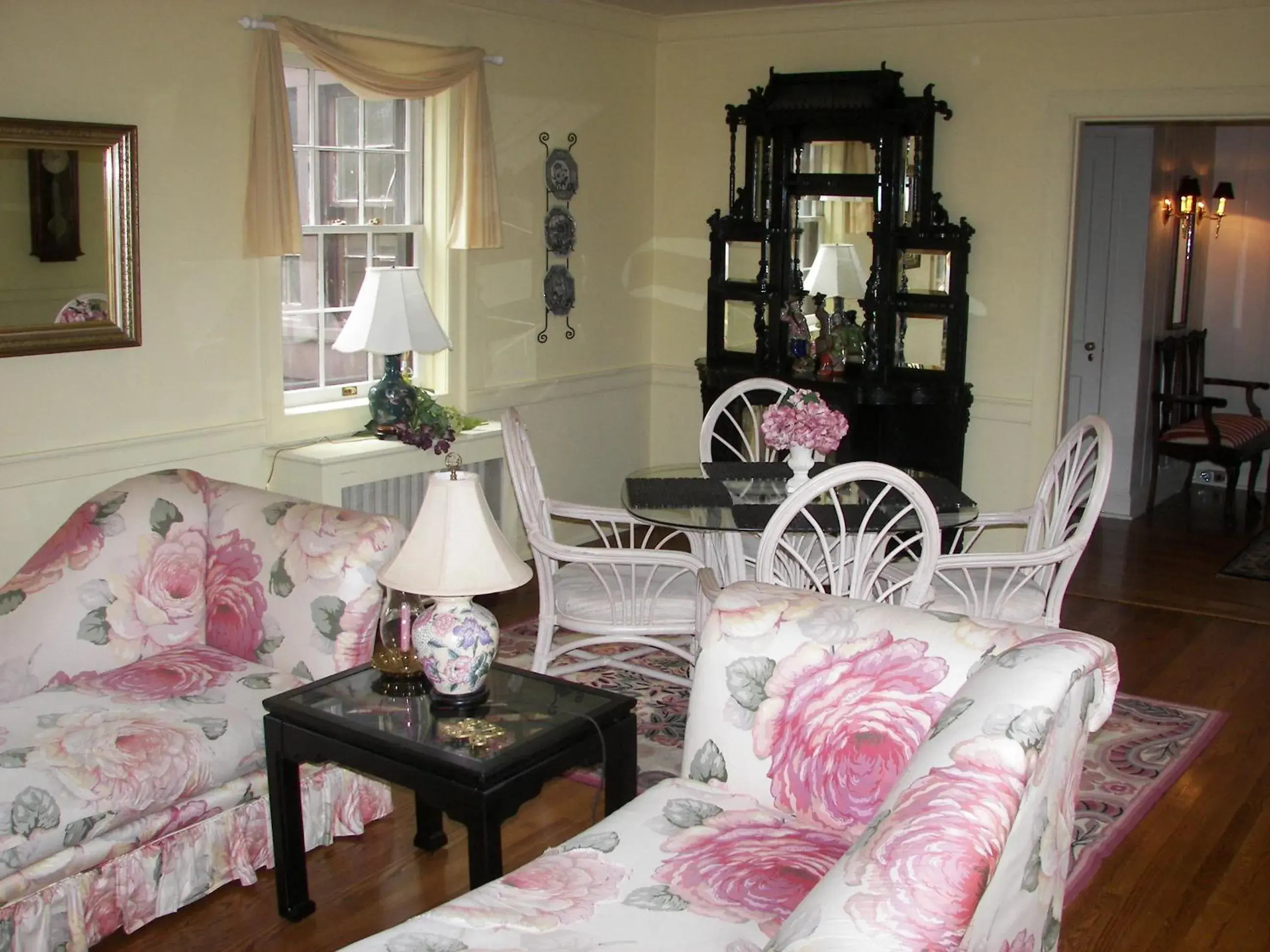 Seating Area in Longacre Bed And Breakfast