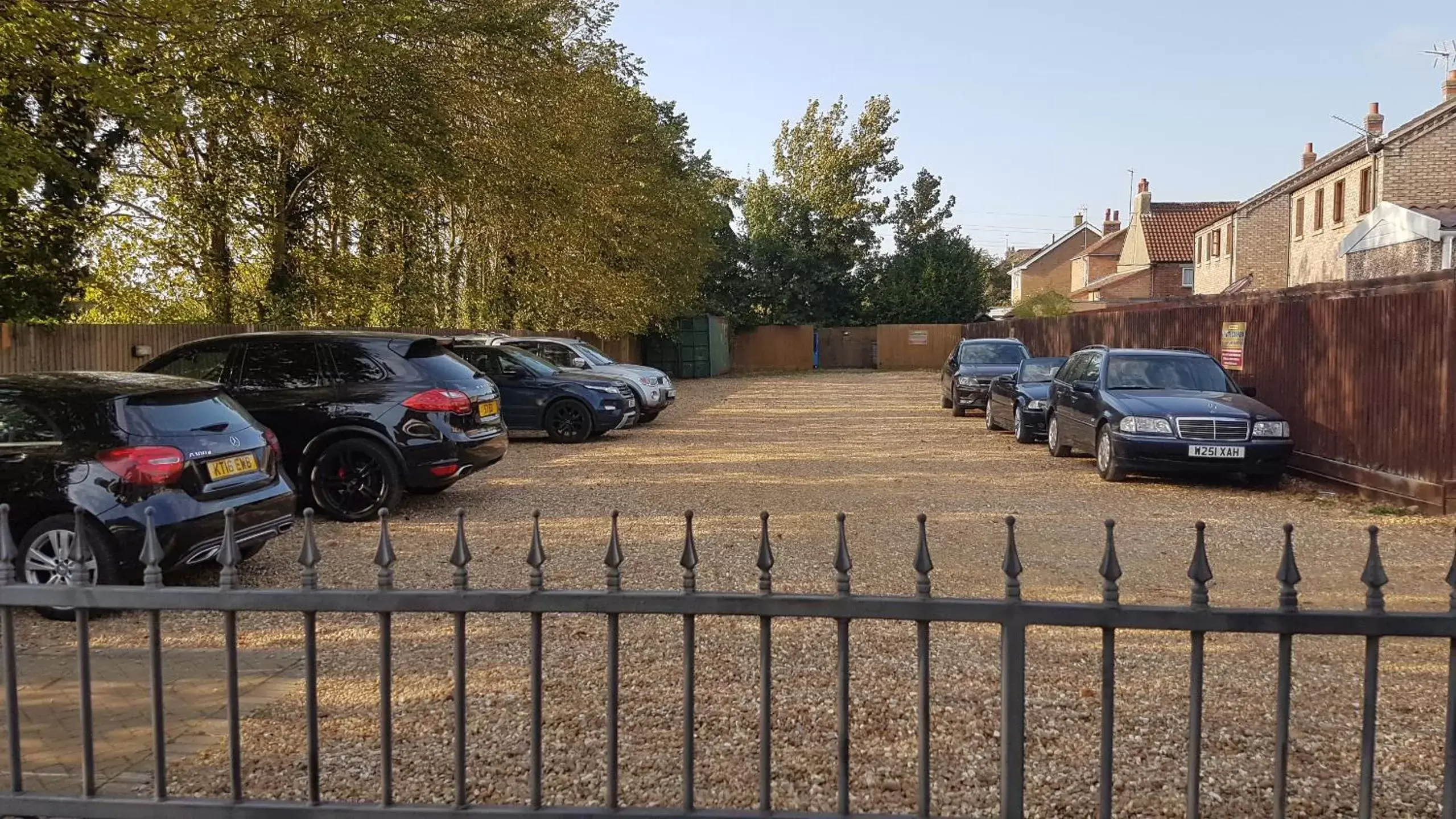 Parking in The Elm Tree Inn