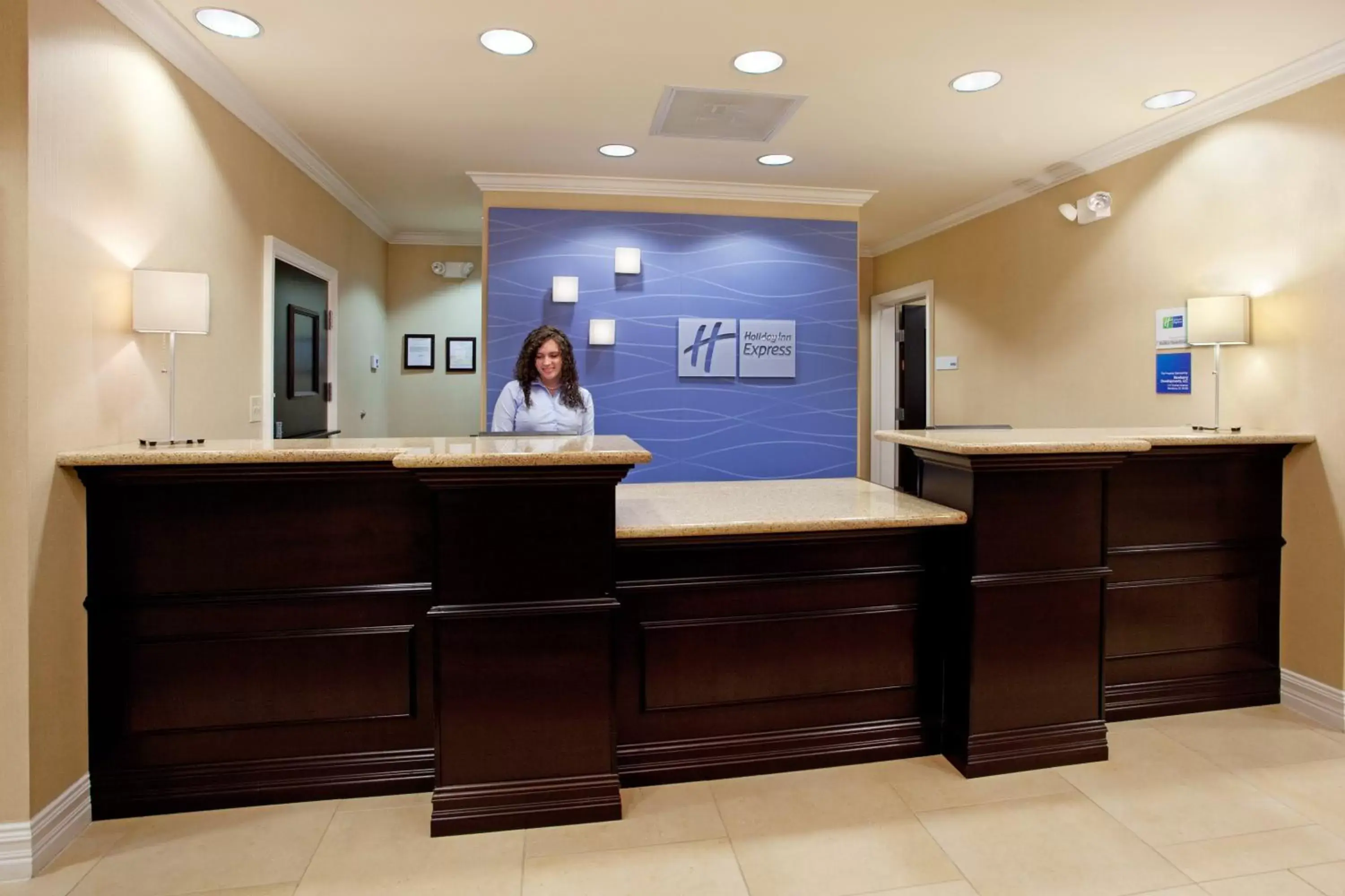 Property building, Lobby/Reception in Holiday Inn Express and Suites Newberry, an IHG Hotel