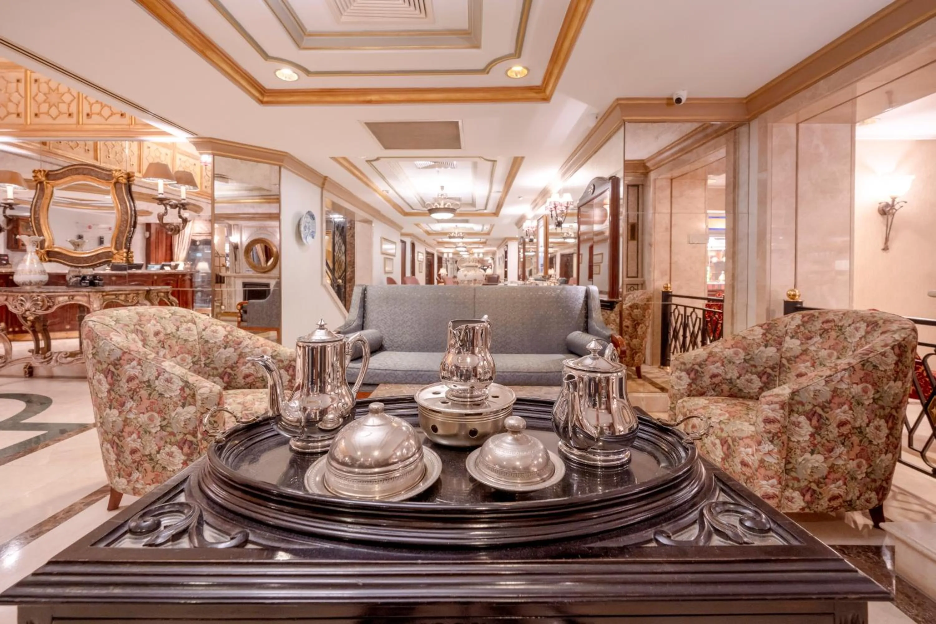 Seating area in The Central Palace Taksim