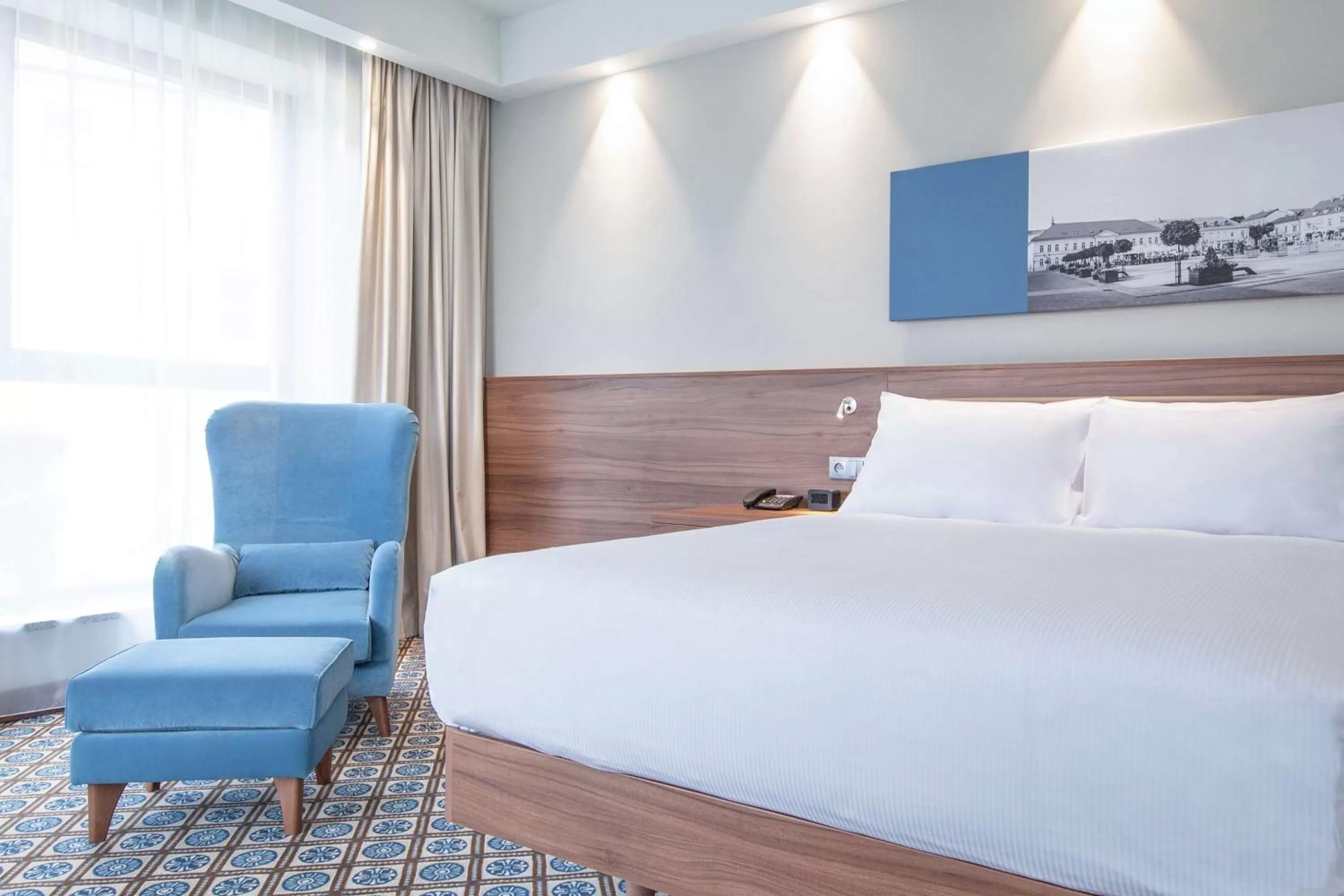 Bed in Hampton by Hilton Oswiecim