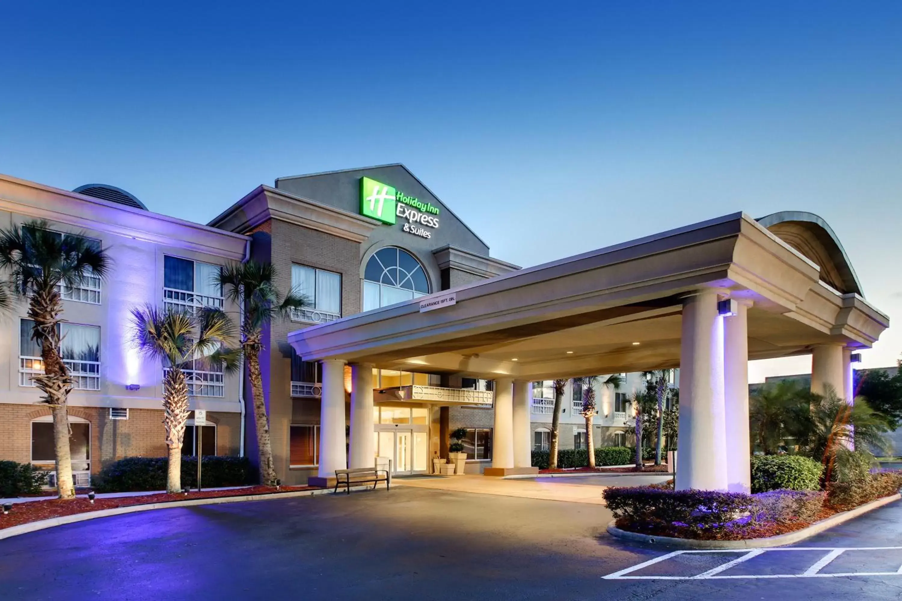 Property Building in Holiday Inn Express & Suites Jacksonville South - I-295, an IHG Hotel