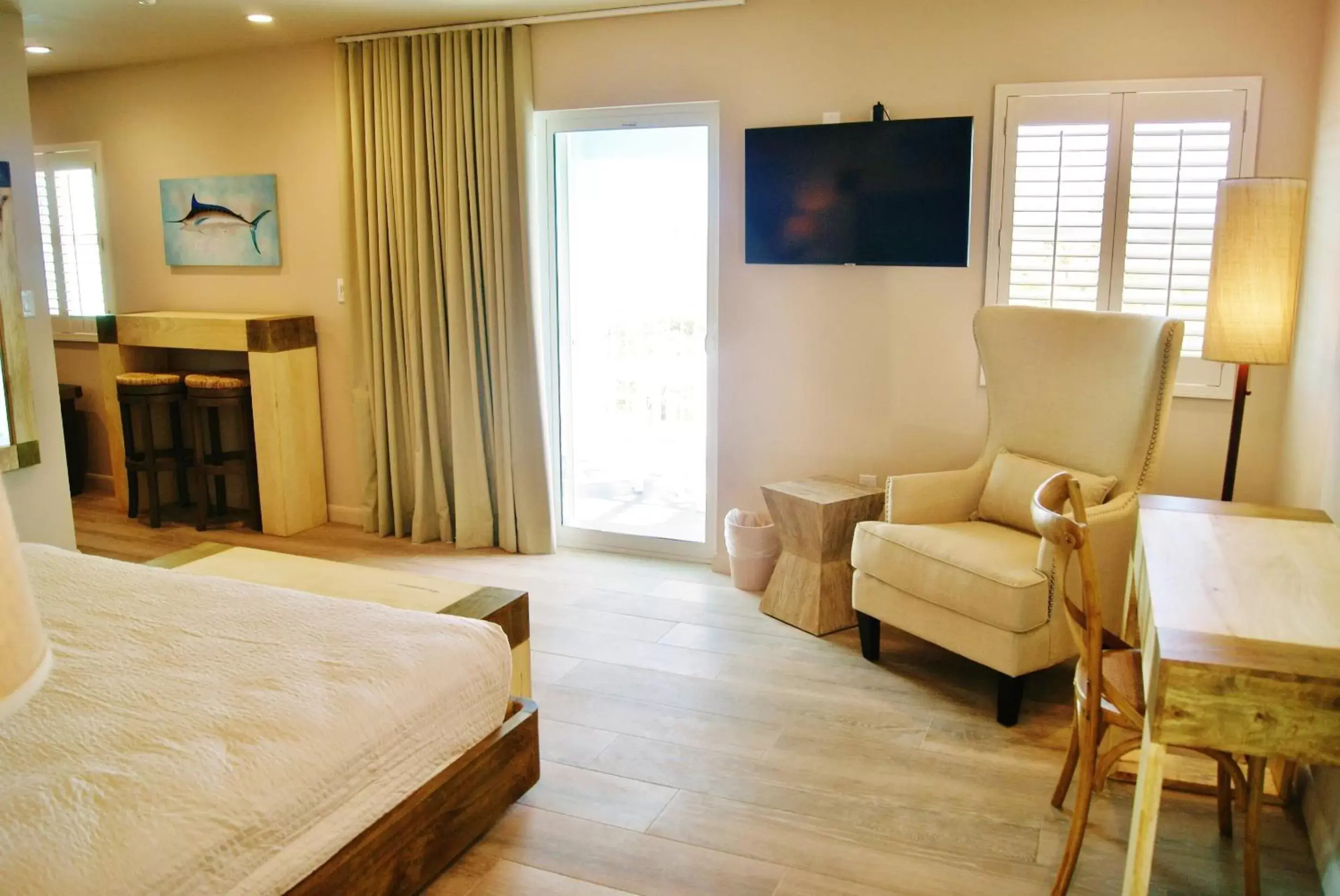 Bedroom, TV/Entertainment Center in Lime Tree Bay Resort