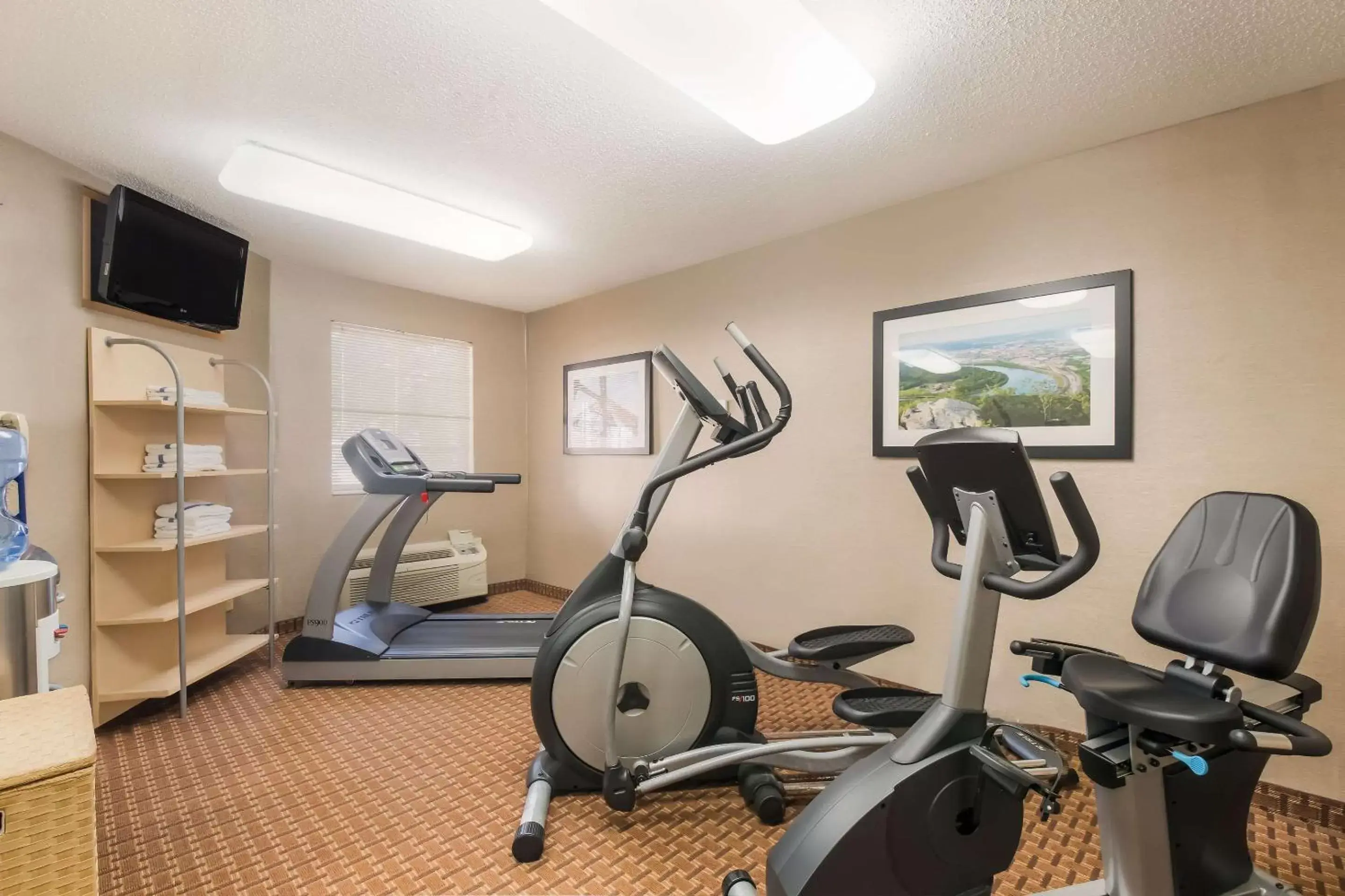 Fitness centre/facilities, Fitness Center/Facilities in MainStay Suites Chattanooga Hamilton Place