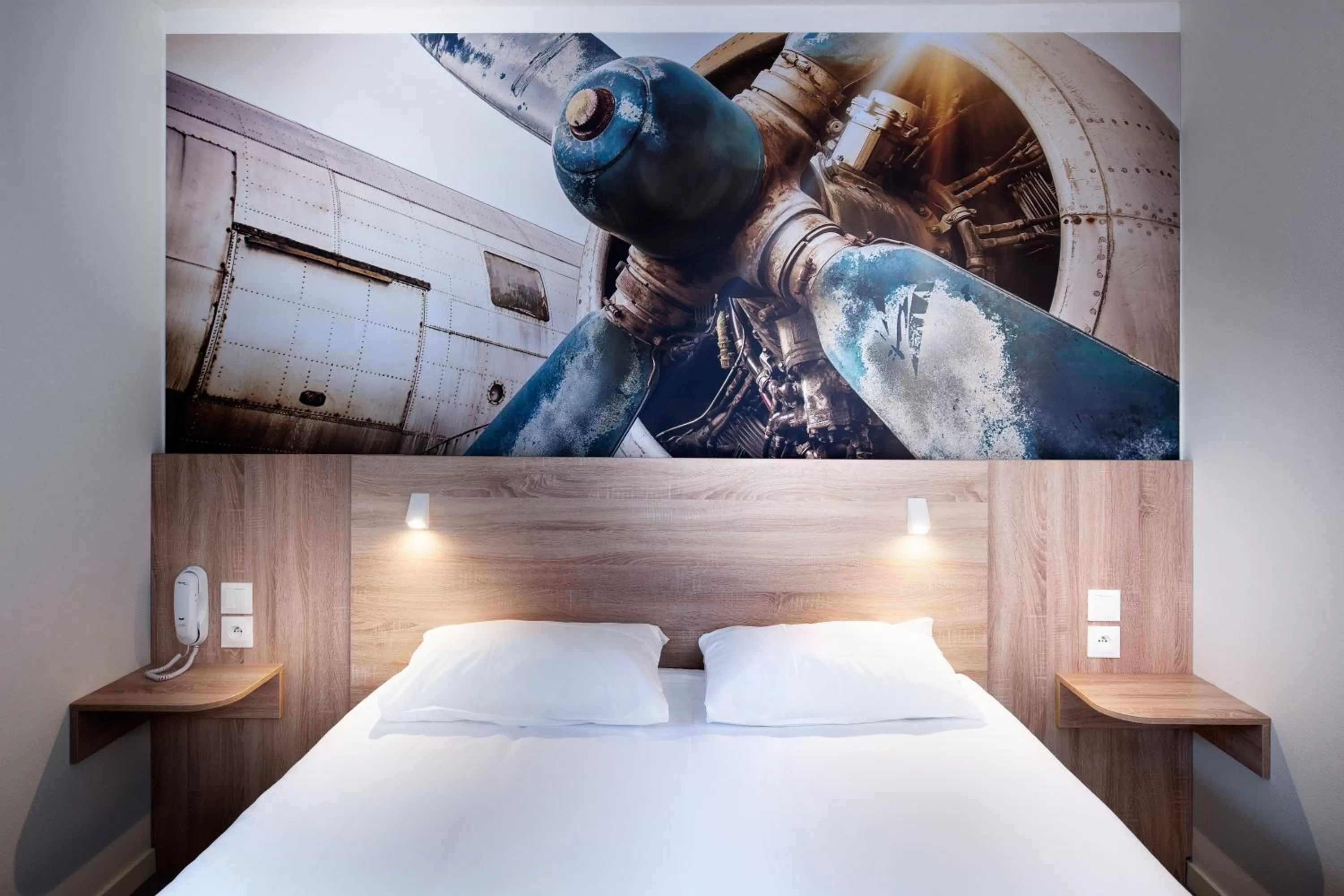 Bed in Kyriad Annemasse - Geneve