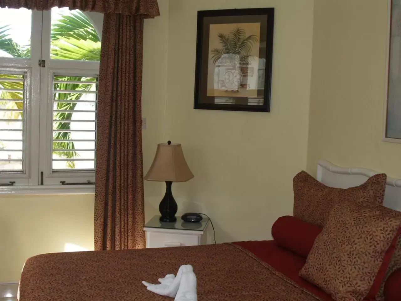 Bedroom, Bed in Sandcastles Resort, Ocho Rios