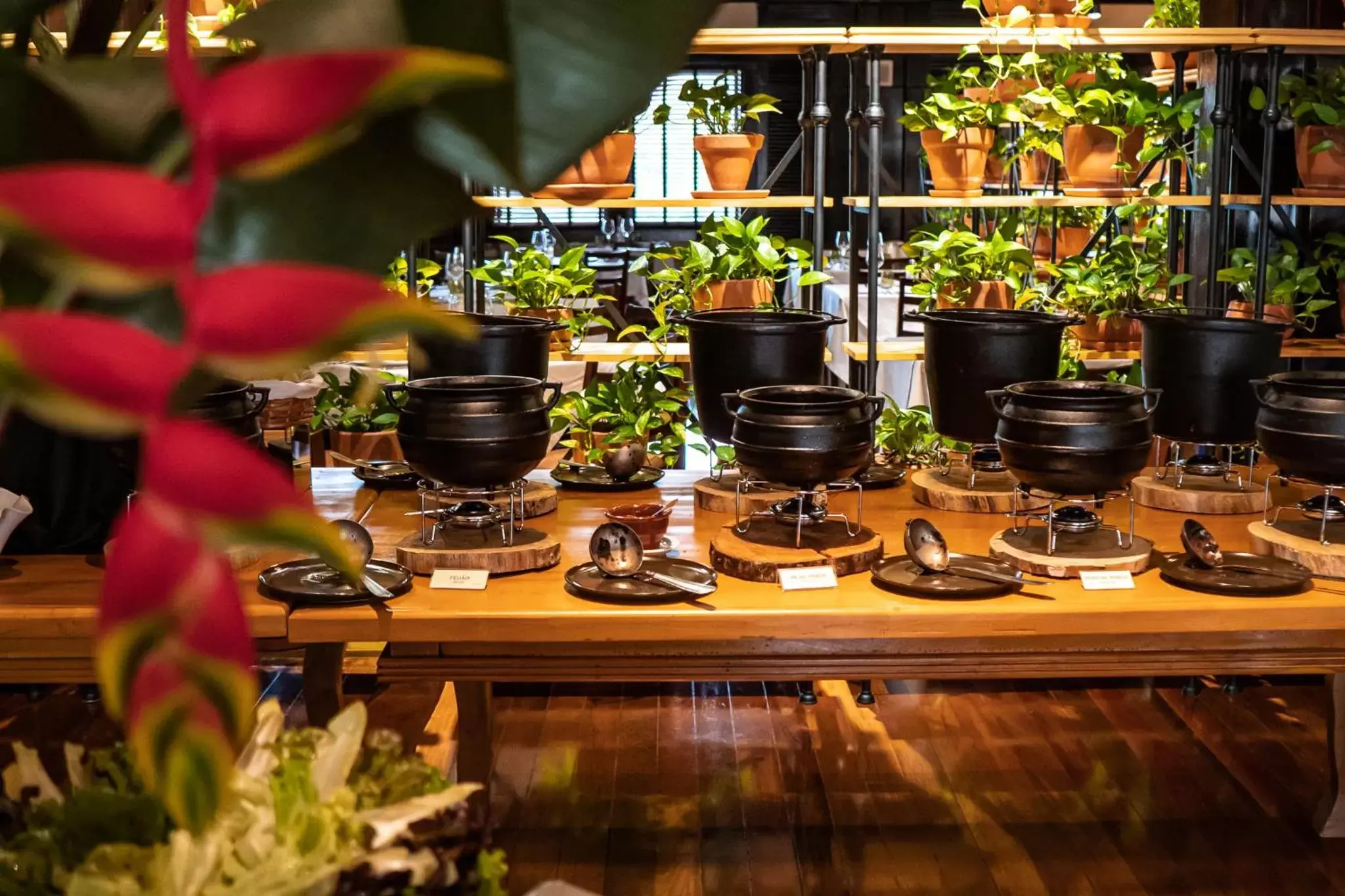 Restaurant/places to eat in Sanma Hotel Restaurant/places to eat in Sanma Hotel