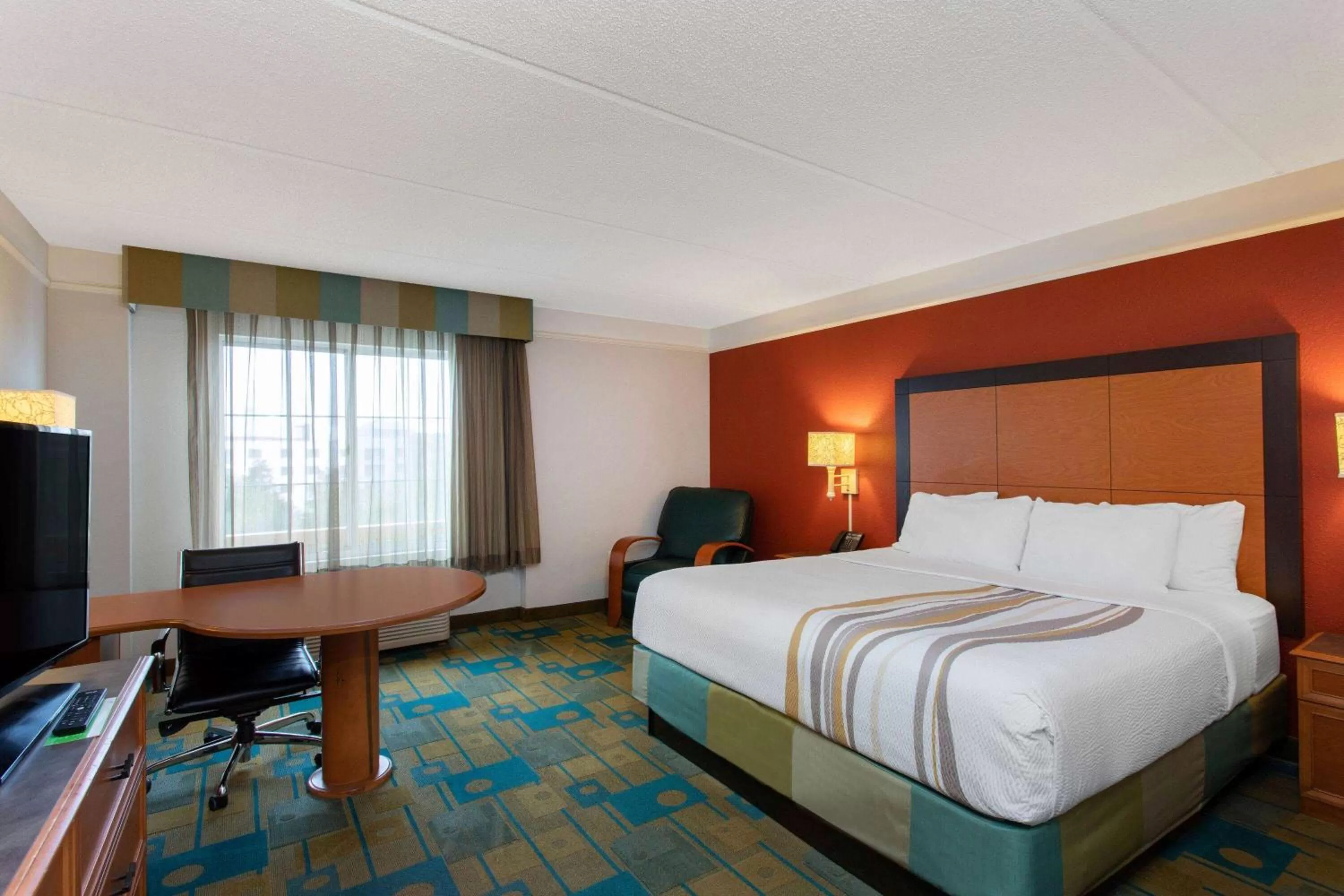 King Room in La Quinta by Wyndham Jacksonville Butler Blvd