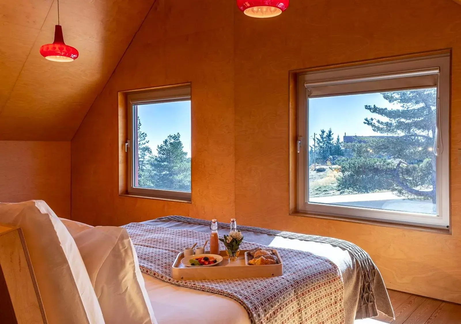 Bed in Casa das Penhas Douradas - Burel Mountain Hotels