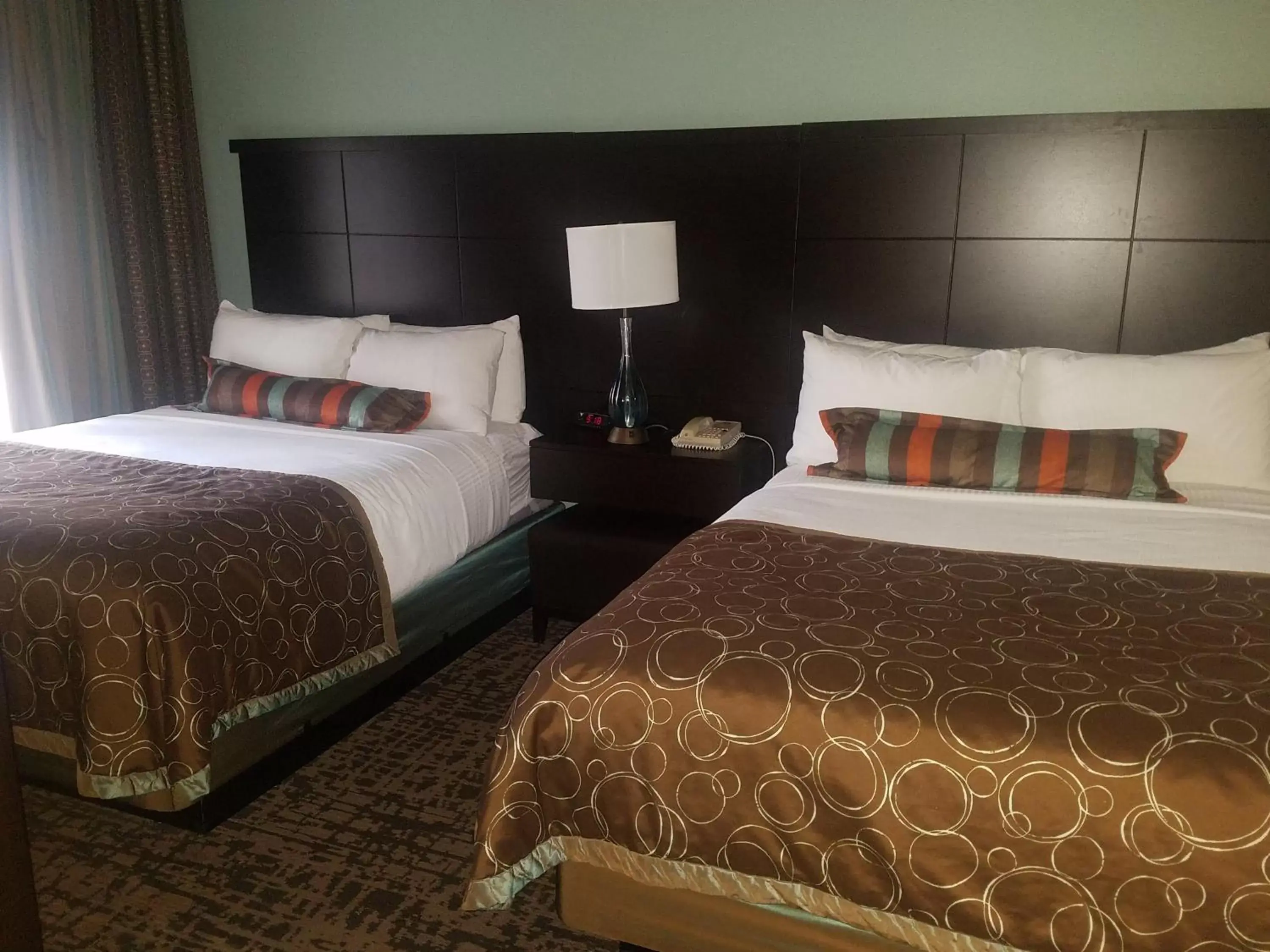 Bed in Staybridge Suites Indianapolis-Fishers, an IHG Hotel