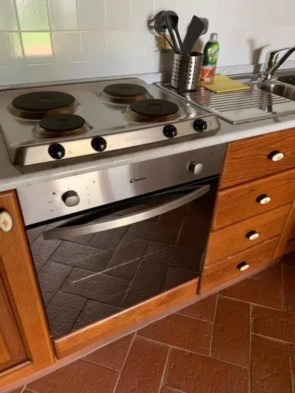 Kitchen/Kitchenette in Villa Preselle Country Resort