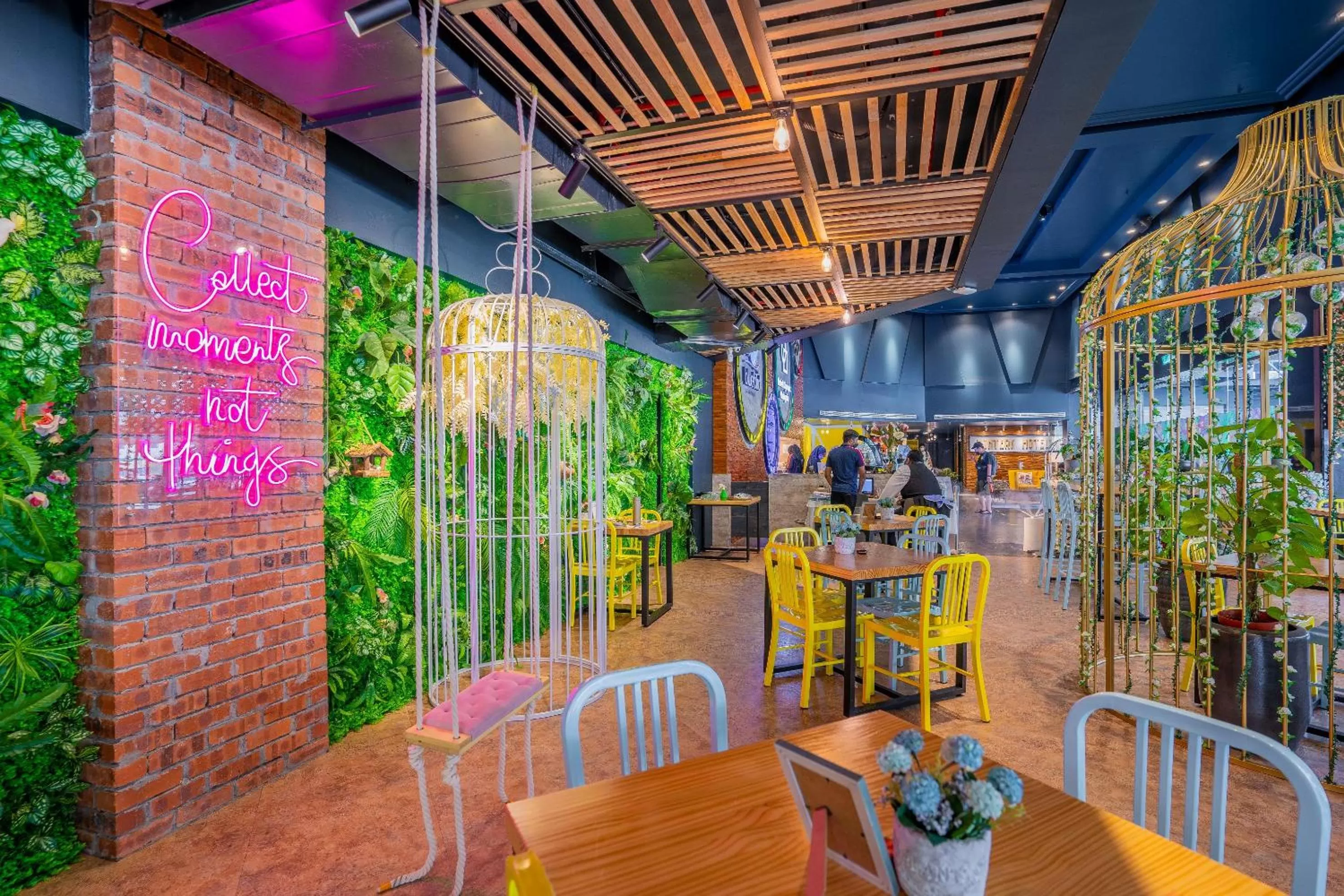 Restaurant/places to eat in Hotel Olympic Malaysia Kuala Lumpur