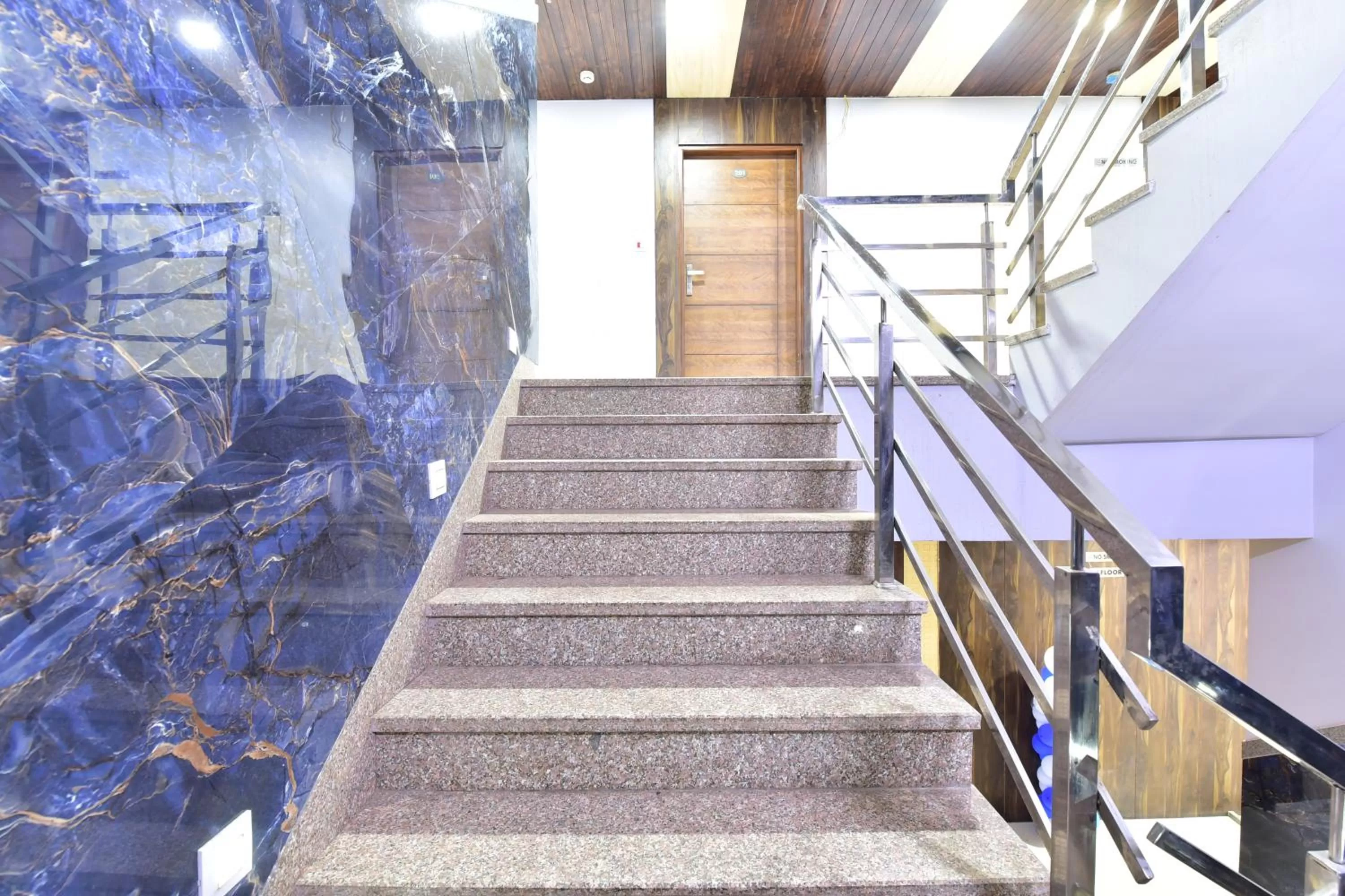 Hotel Signature Prime Vaishali Nagar Jaipur