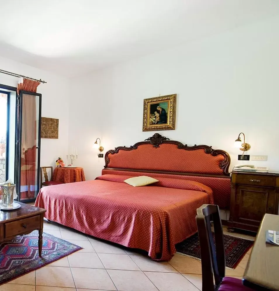 Photo of the whole room, Bed in Hotel Villa Sonia Photo of the whole room, Bed in Hotel Villa Sonia