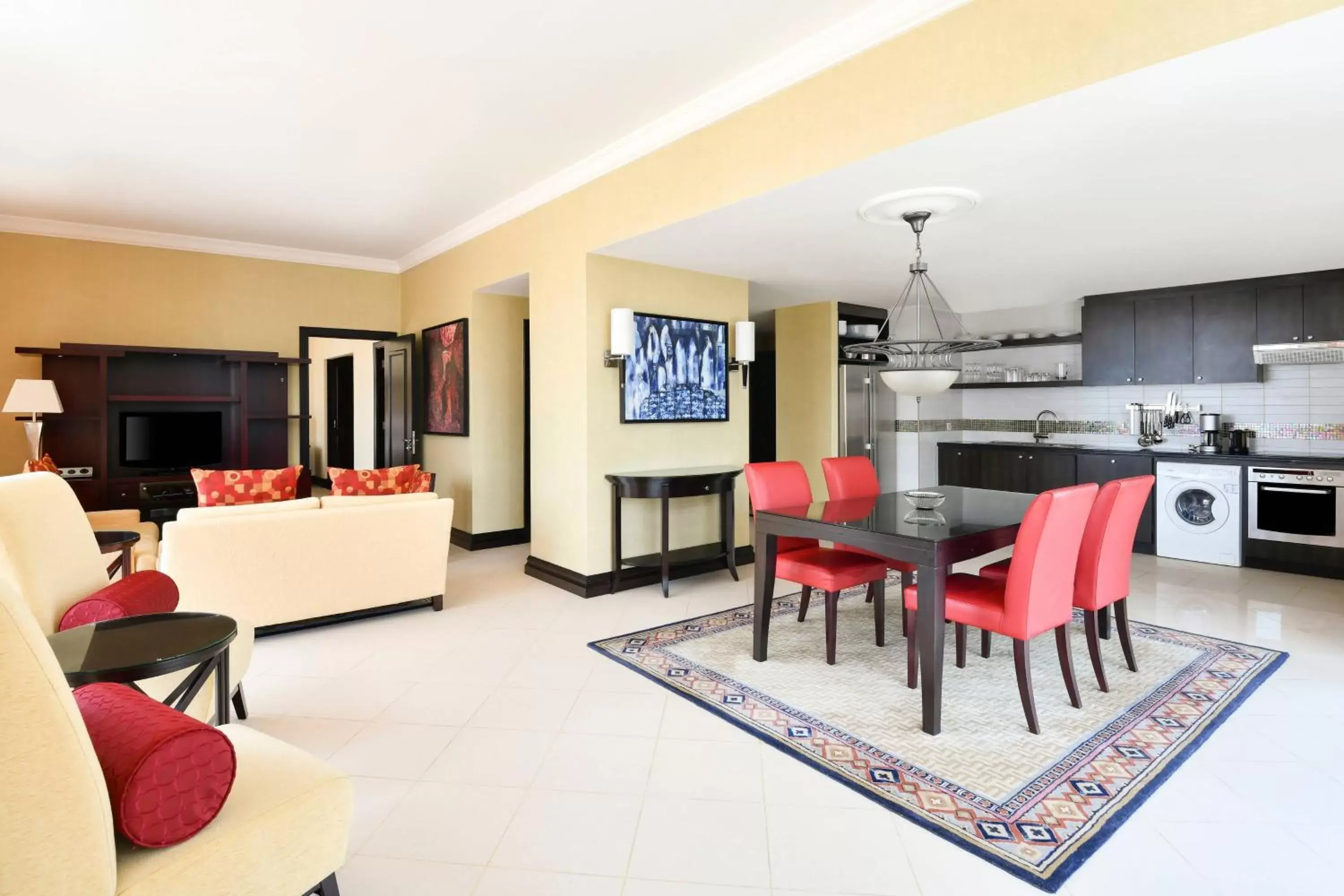 Bedroom, Seating Area in Marriott Marquis City Center Doha Hotel