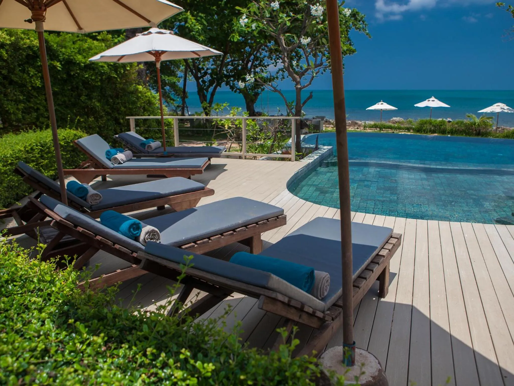 Swimming pool in Sea Dance Resort